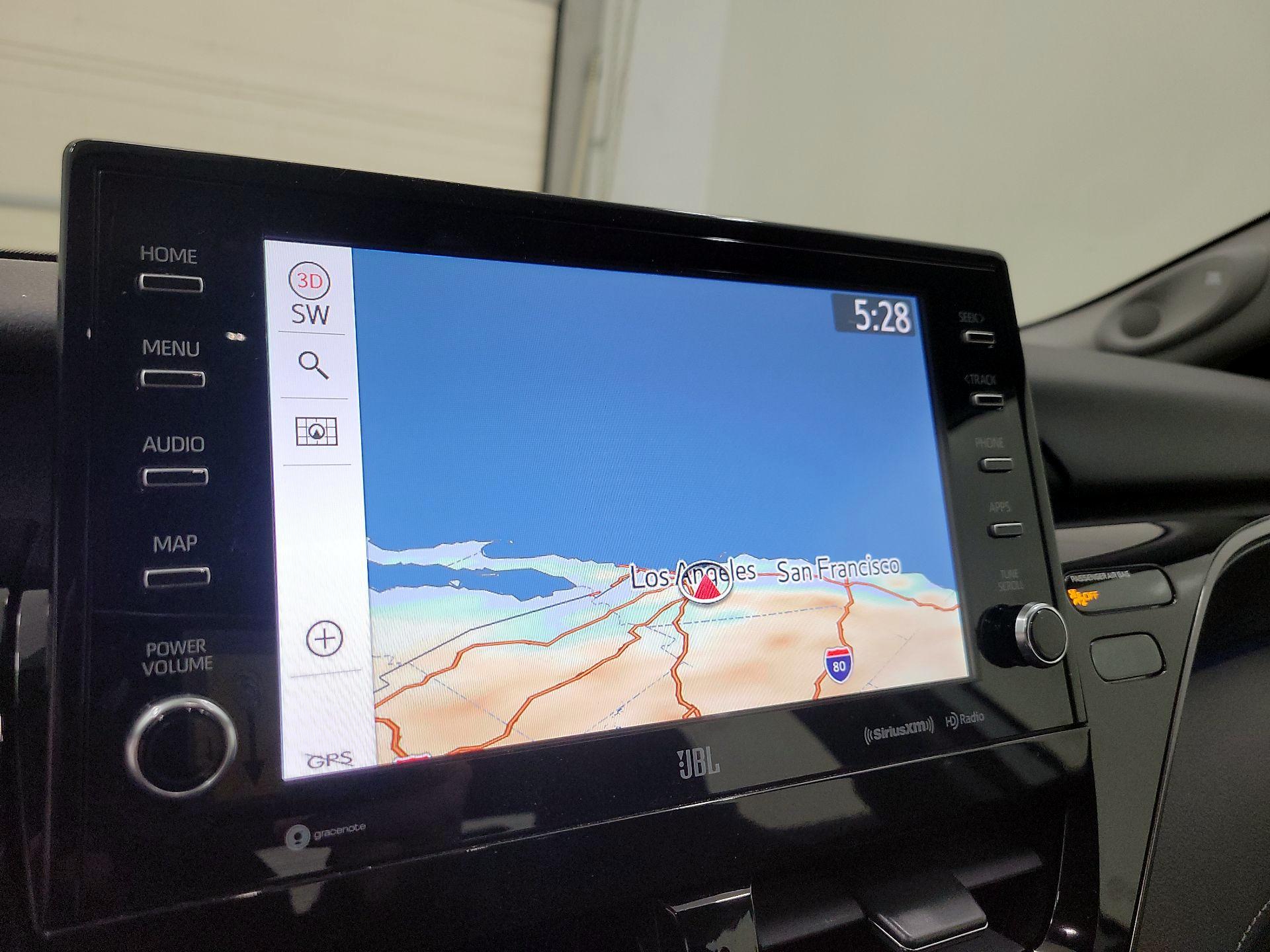 Thumbnail: 2022 Toyota Camry - 14