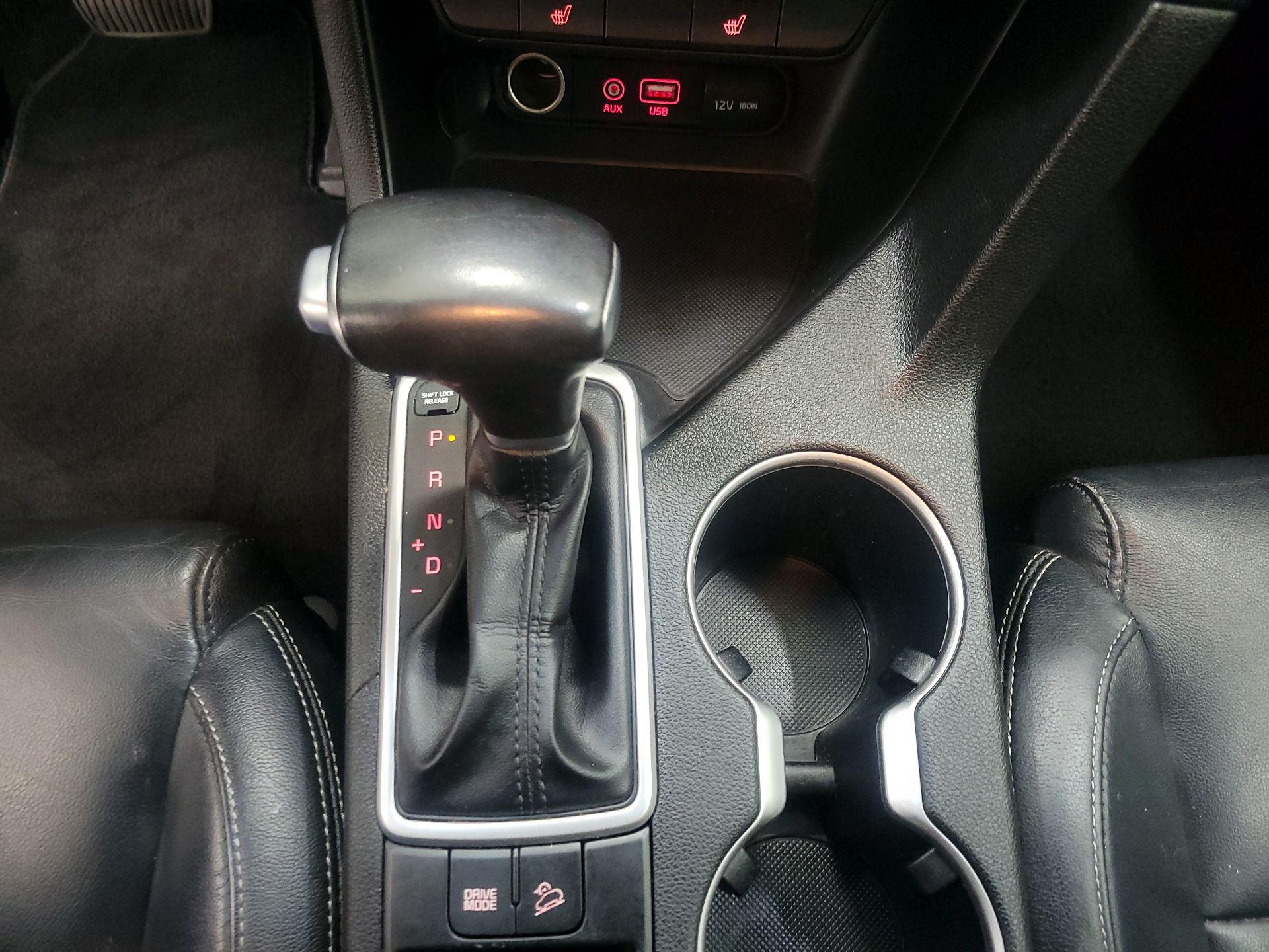 Thumbnail: 2017 Kia Sportage - 17