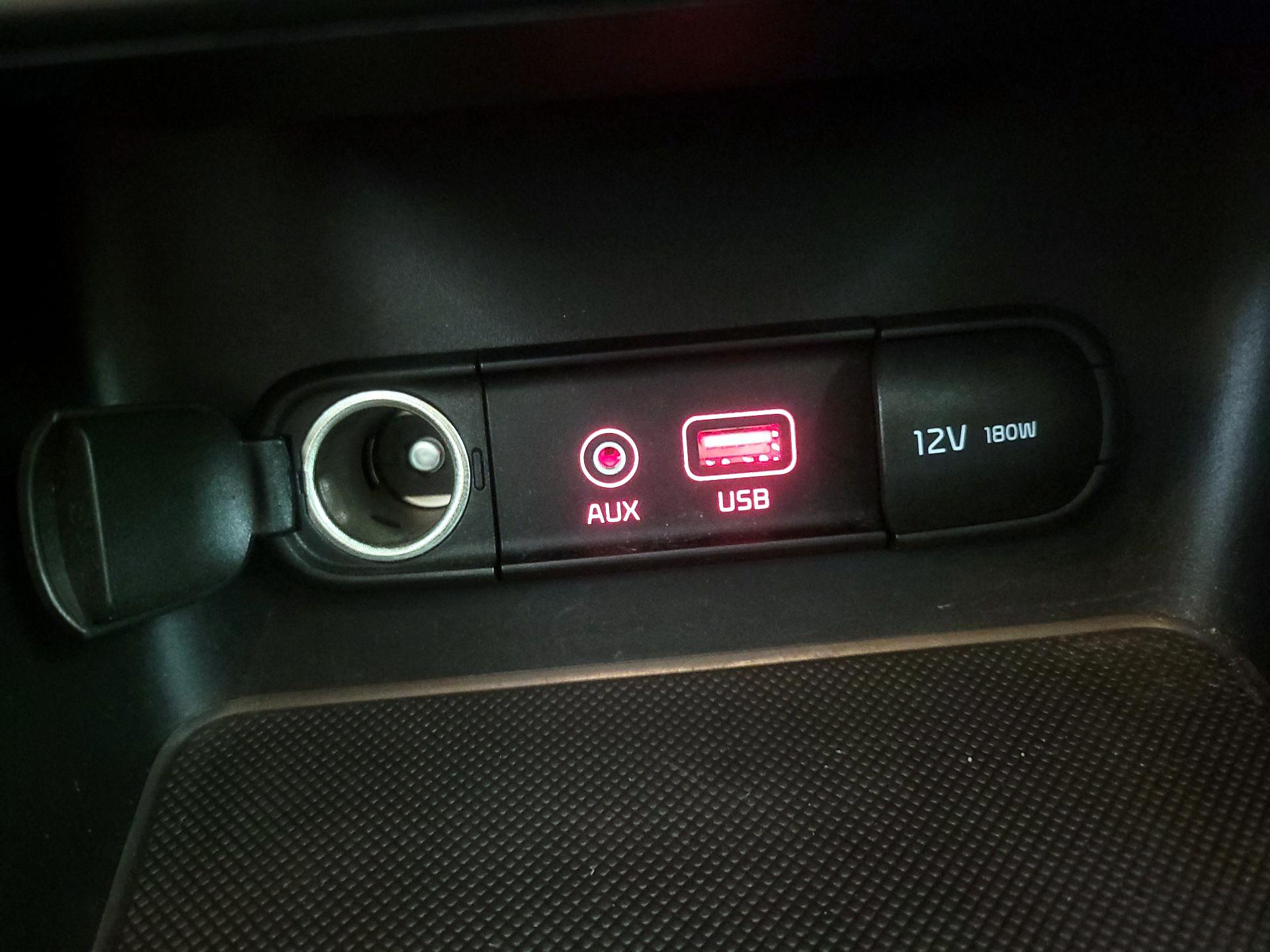 Thumbnail: 2017 Kia Sportage - 18