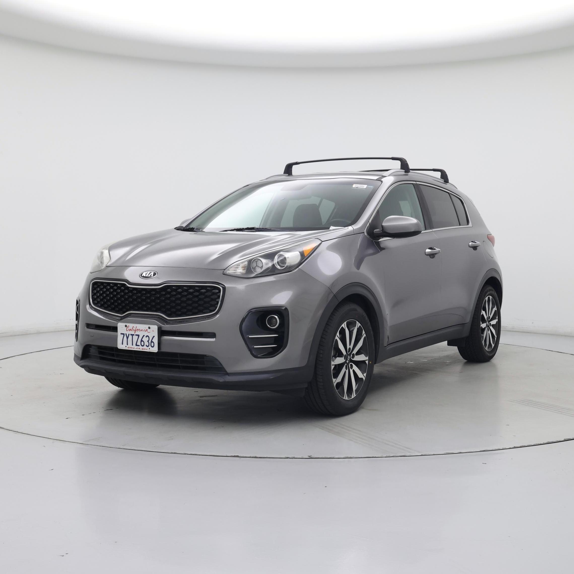 Thumbnail: 2017 Kia Sportage - 4