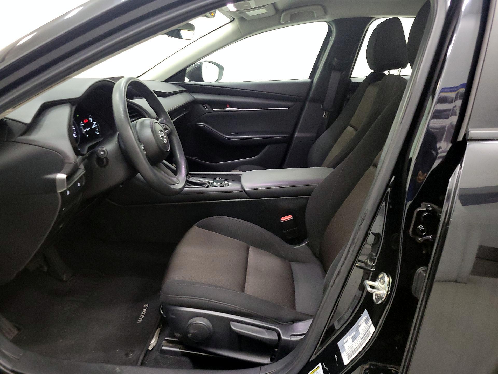 Thumbnail: 2021 Mazda Mazda3 - 11