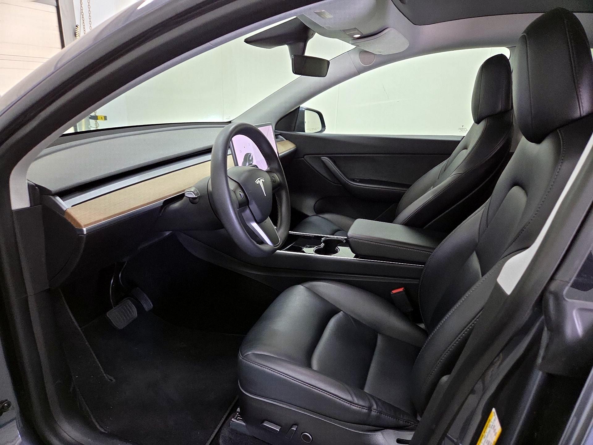 Thumbnail: 2021 Tesla Model Y - 11