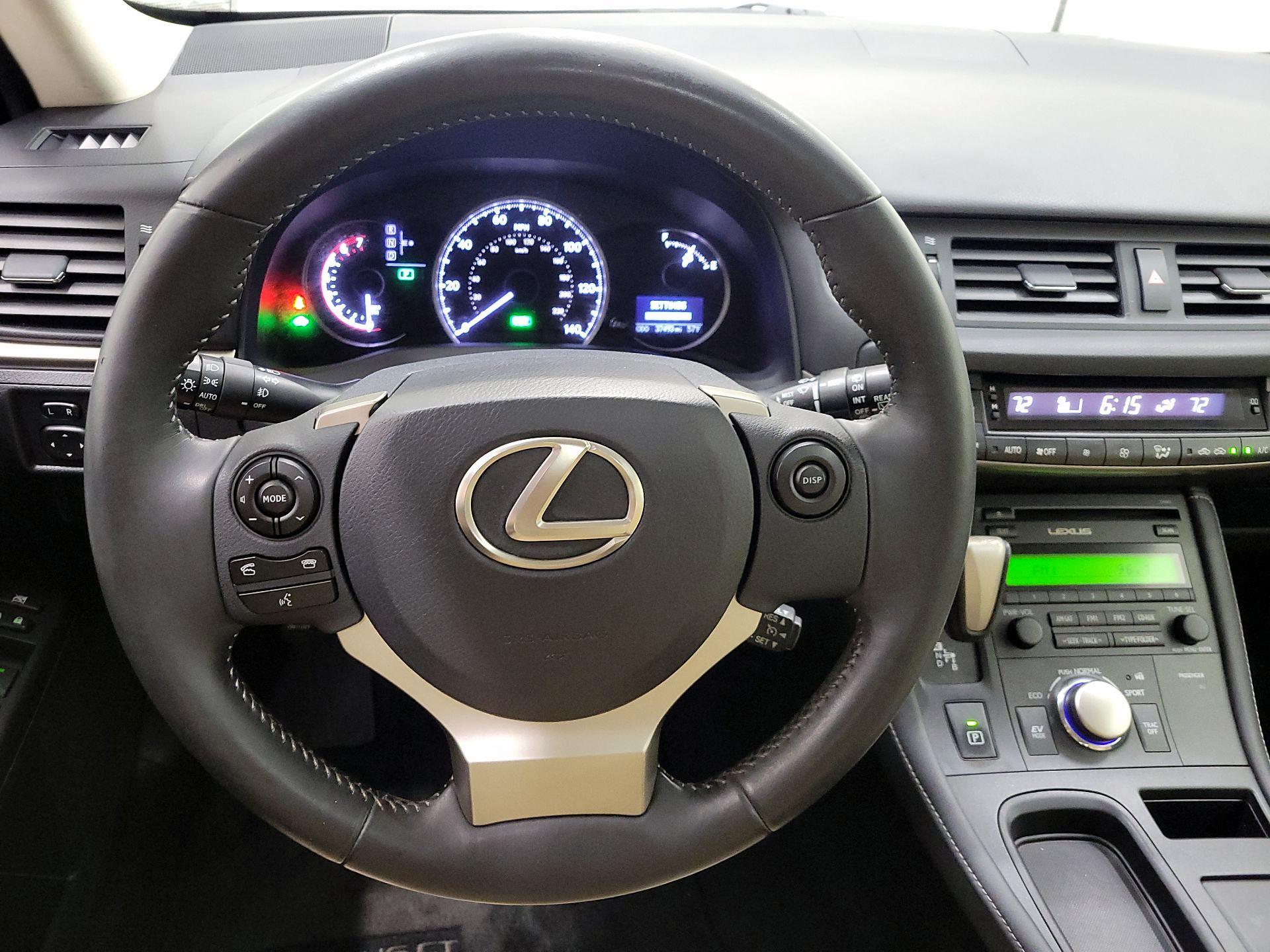 Thumbnail: 2014 Lexus CT - 10