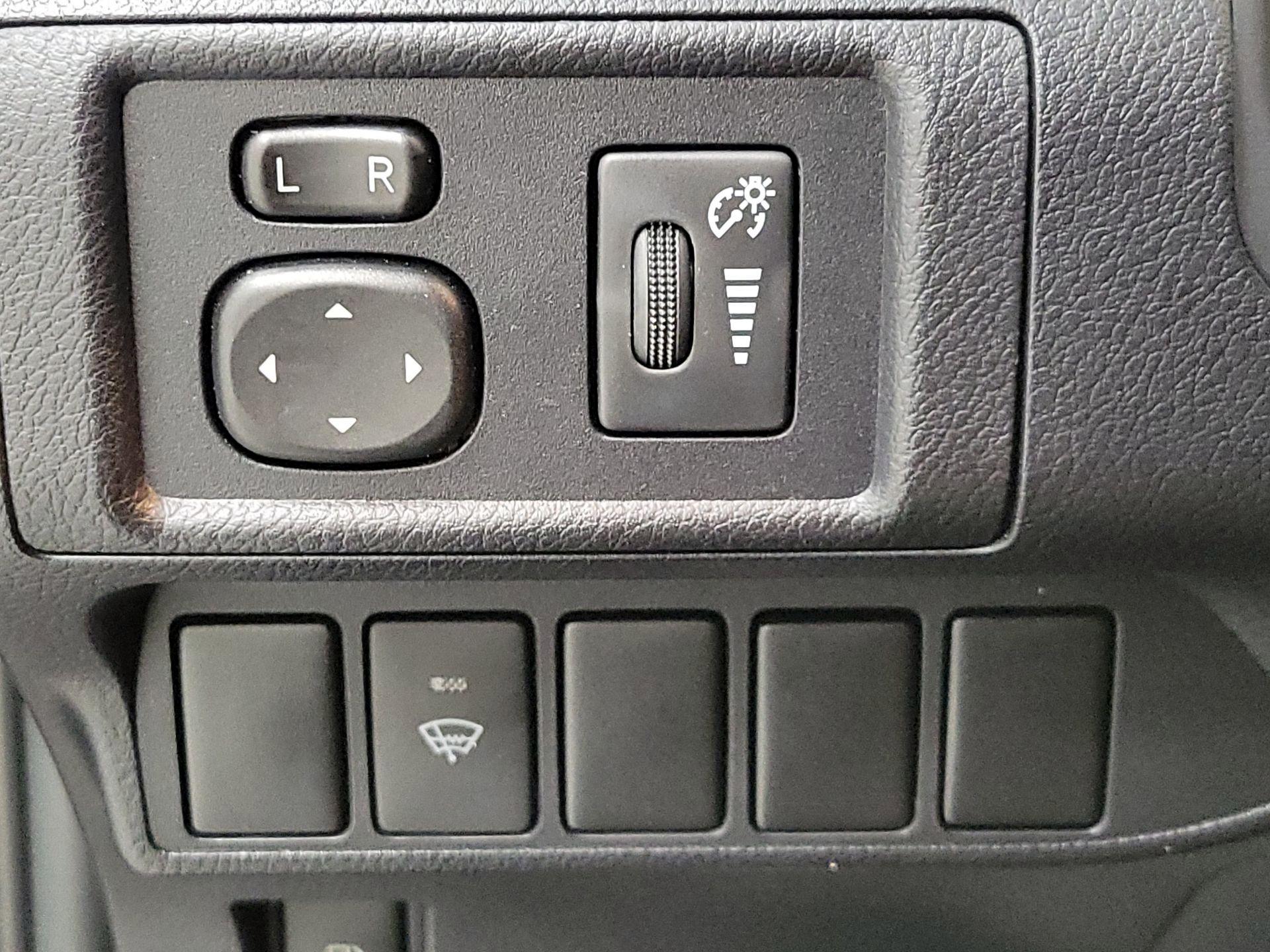 Thumbnail: 2014 Lexus CT - 13