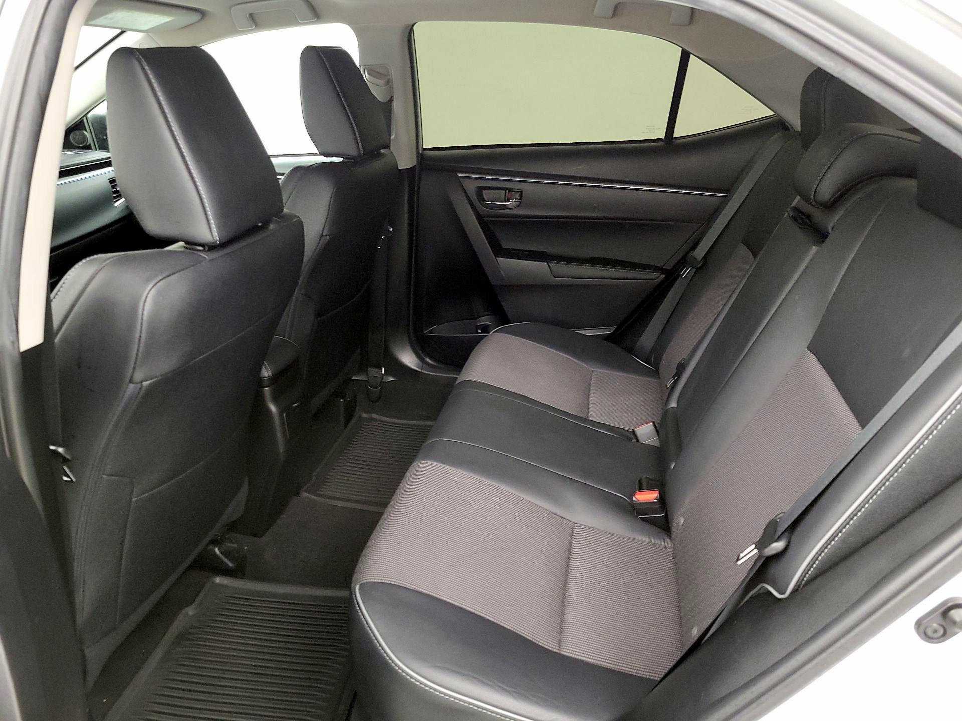 Thumbnail: 2016 Toyota Corolla - 19