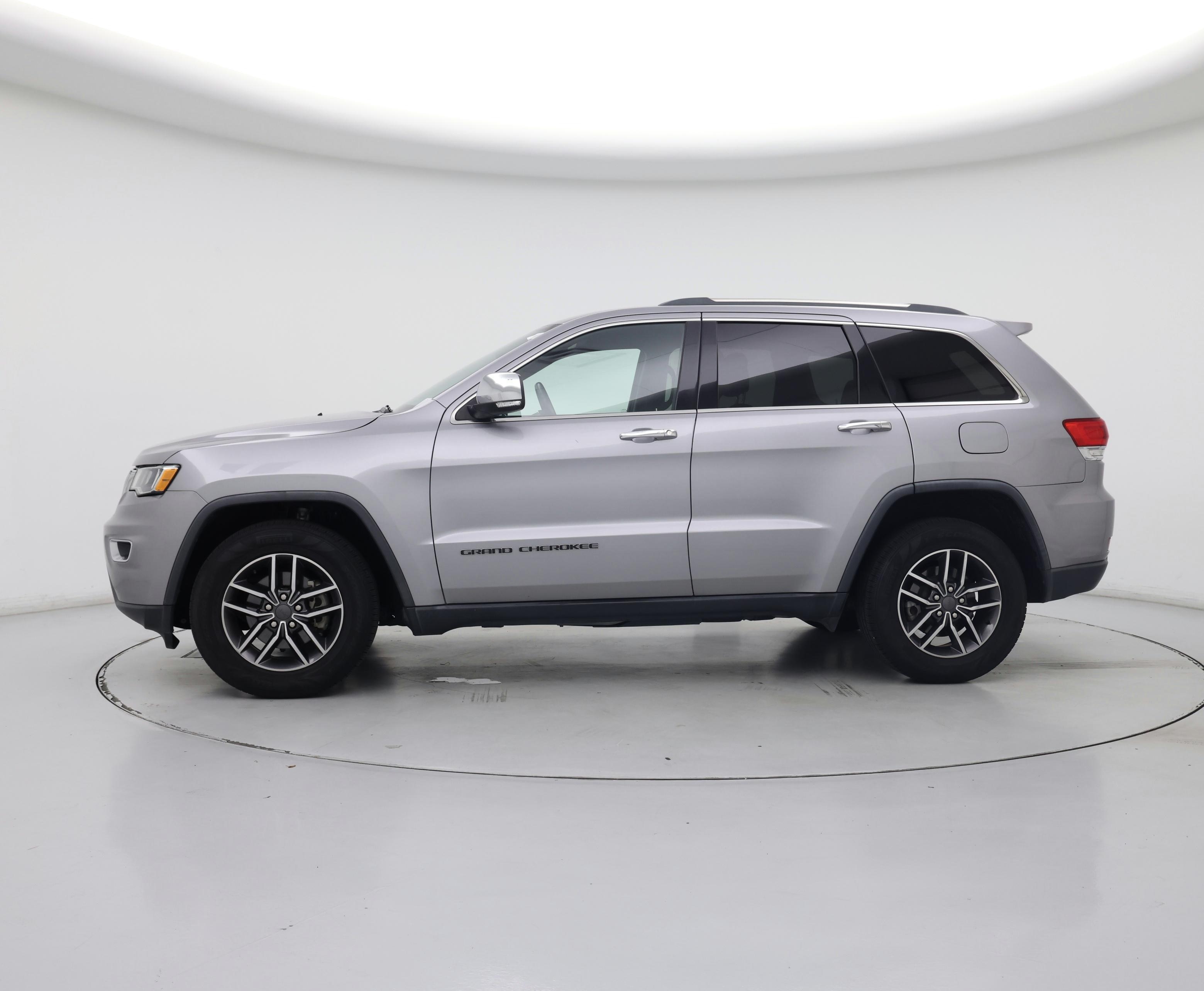 Thumbnail: 2019 Jeep Grand Cherokee - 3