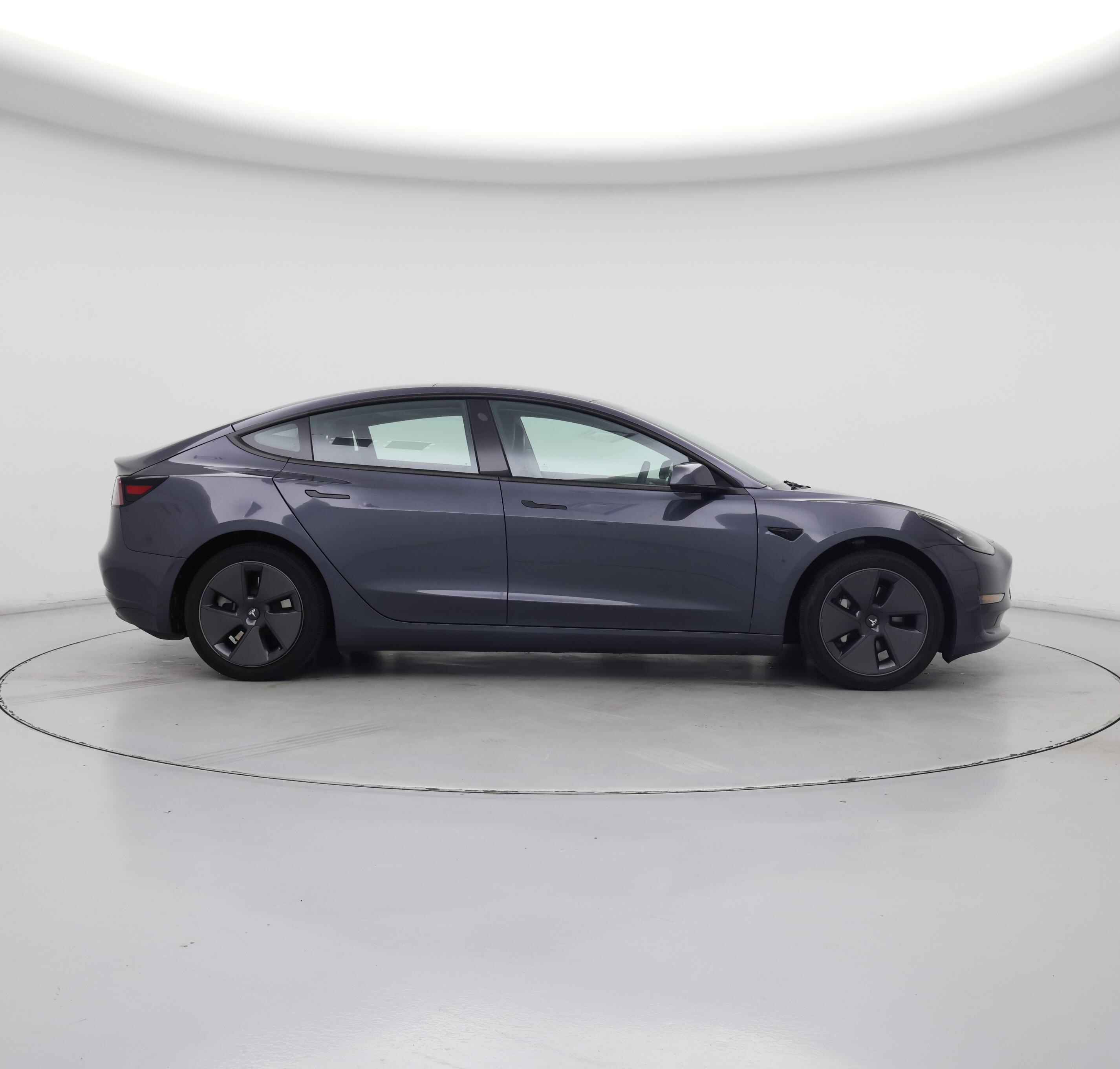 Thumbnail: 2023 Tesla Model 3 - 7