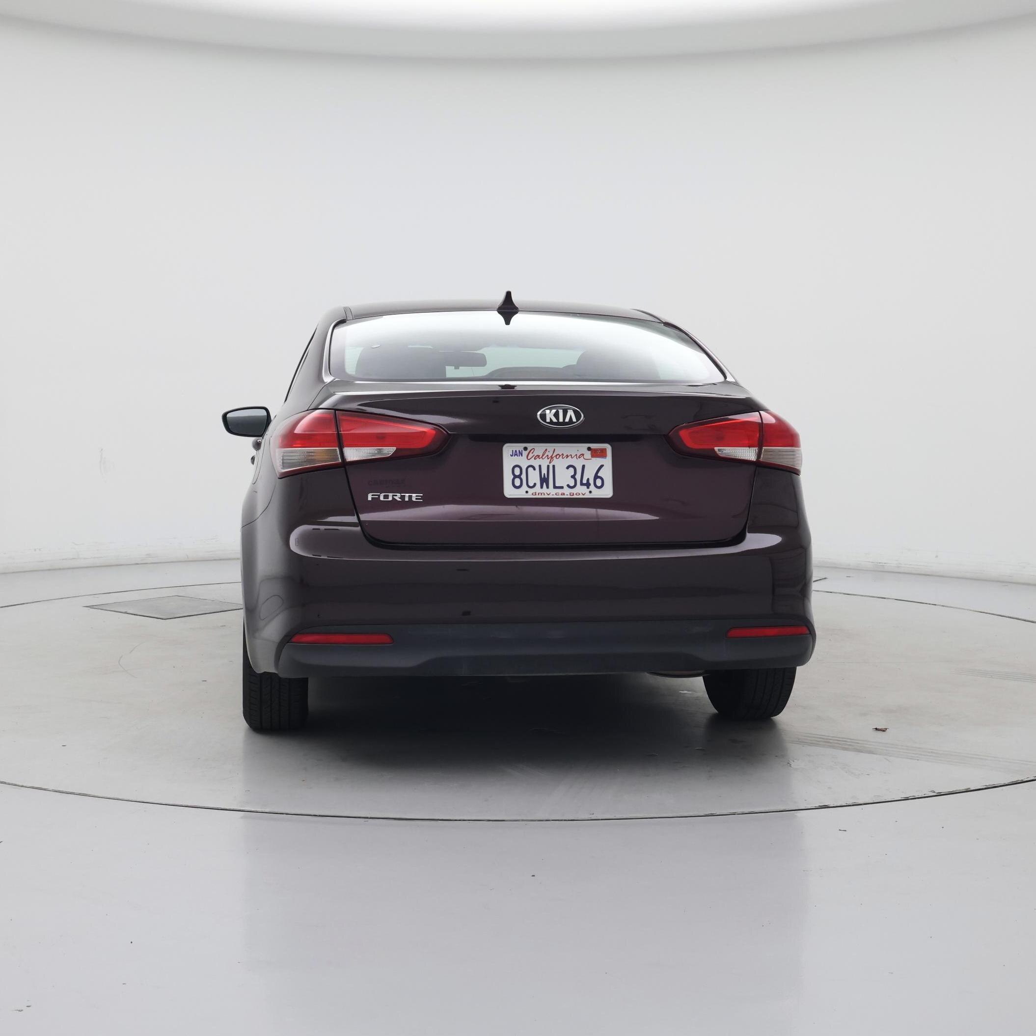 Thumbnail: 2017 Kia Forte - 6