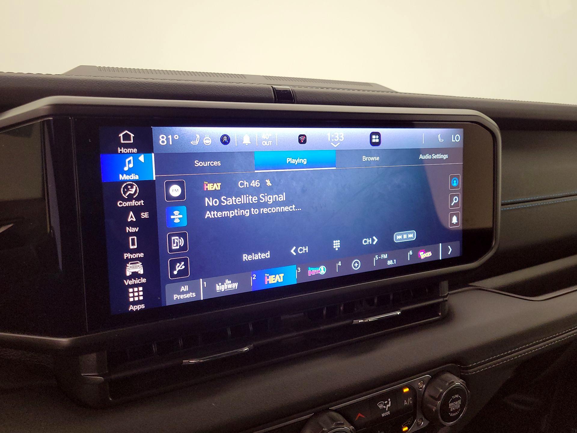 Thumbnail: 2024 Jeep Wrangler - 16