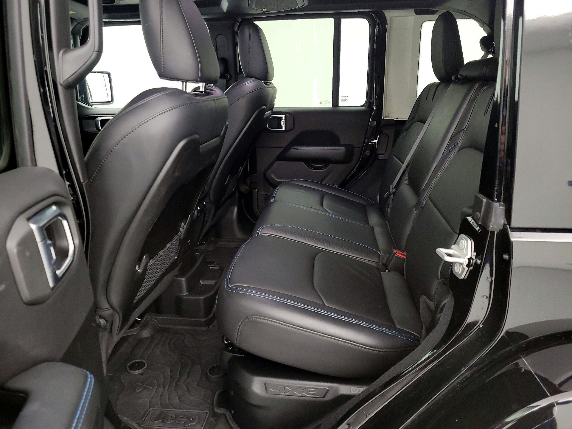 Thumbnail: 2024 Jeep Wrangler - 20