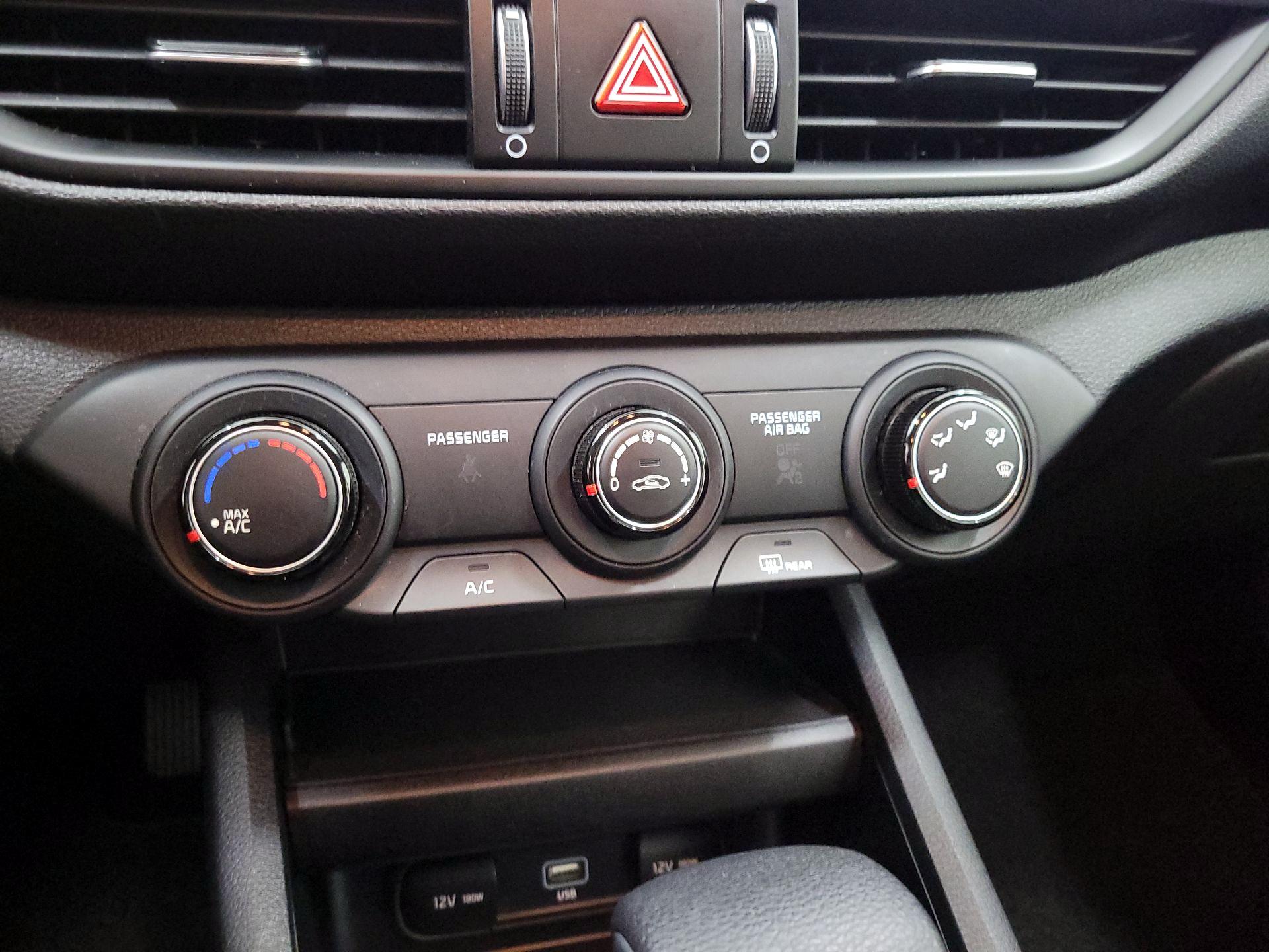 Thumbnail: 2023 Kia Forte - 16