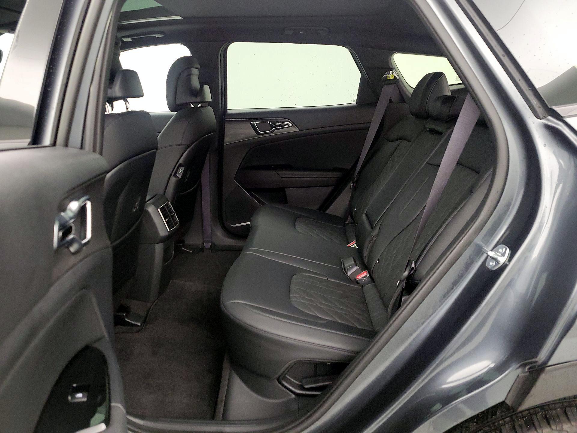 Thumbnail: 2025 Kia Sportage - 20