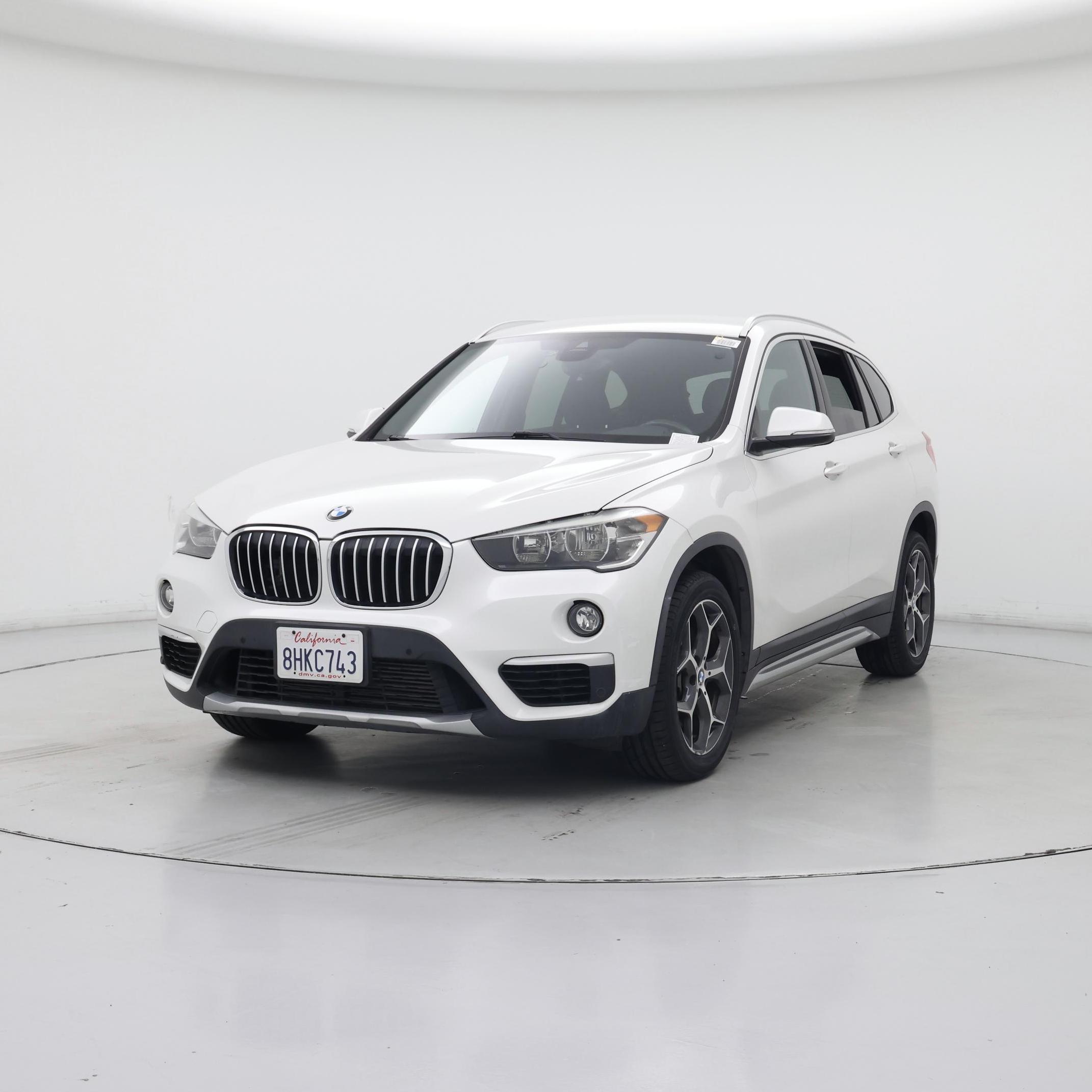 Thumbnail: 2019 BMW X1 - 4