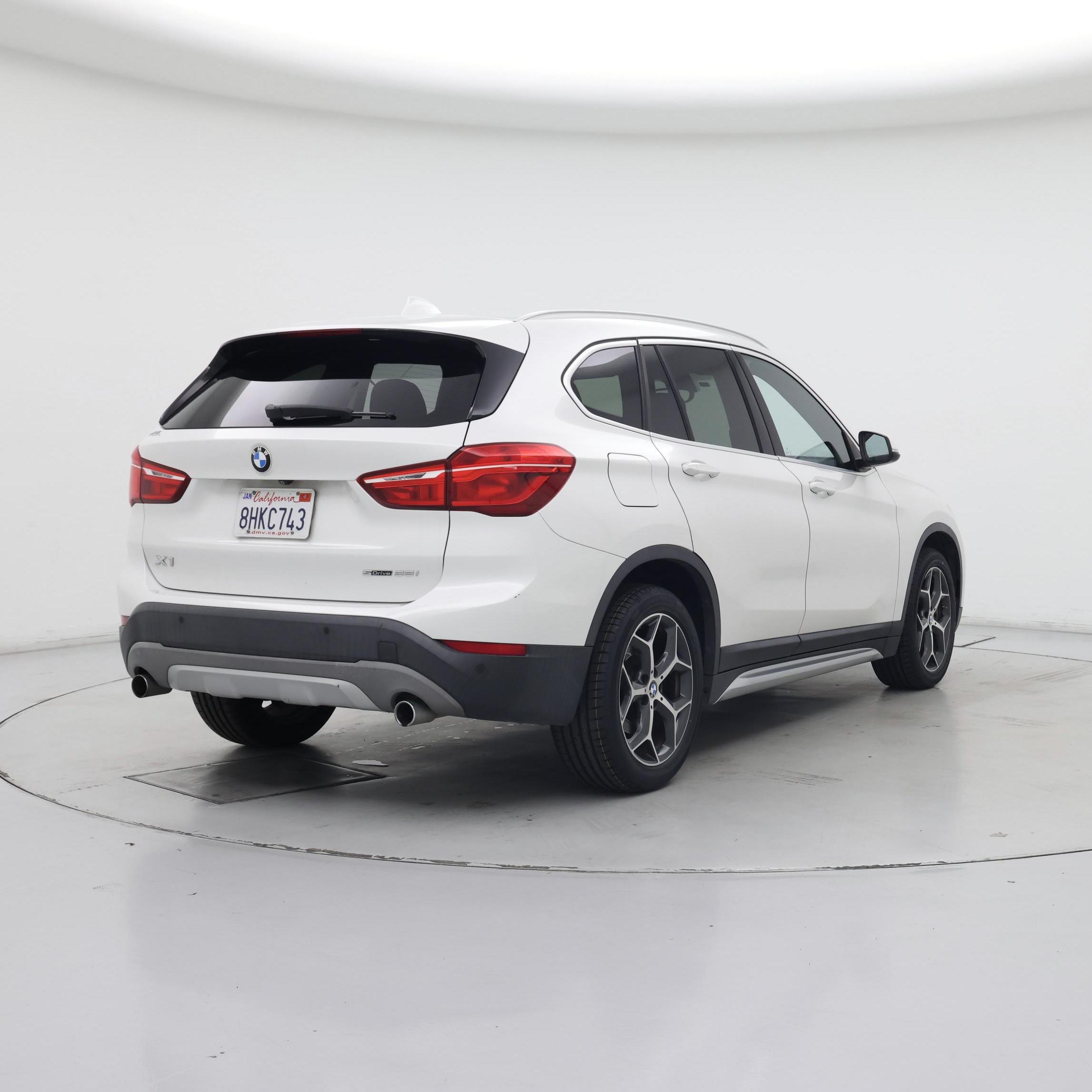 Thumbnail: 2019 BMW X1 - 8