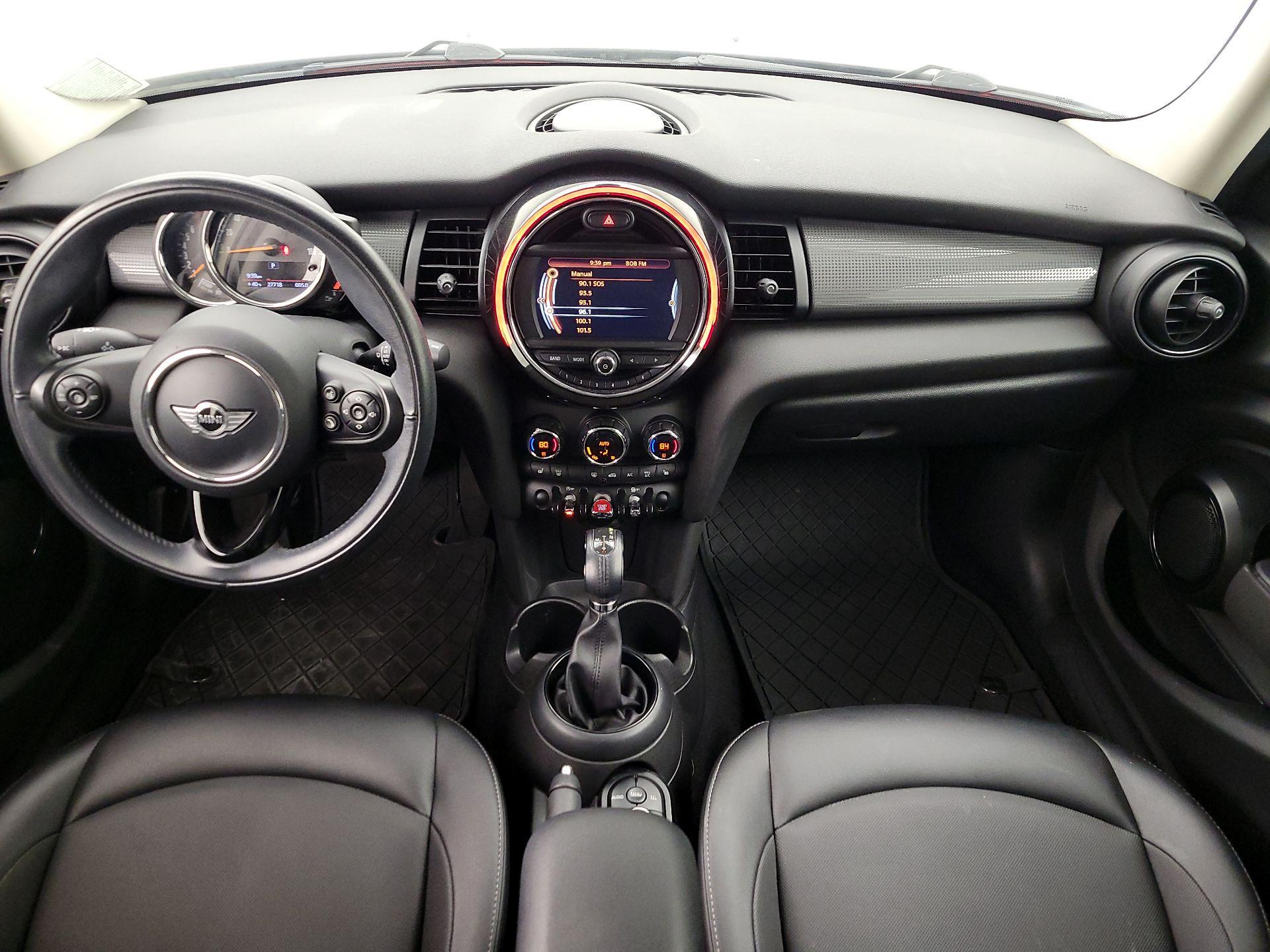 Thumbnail: 2018 MINI Cooper Hardtop - 9