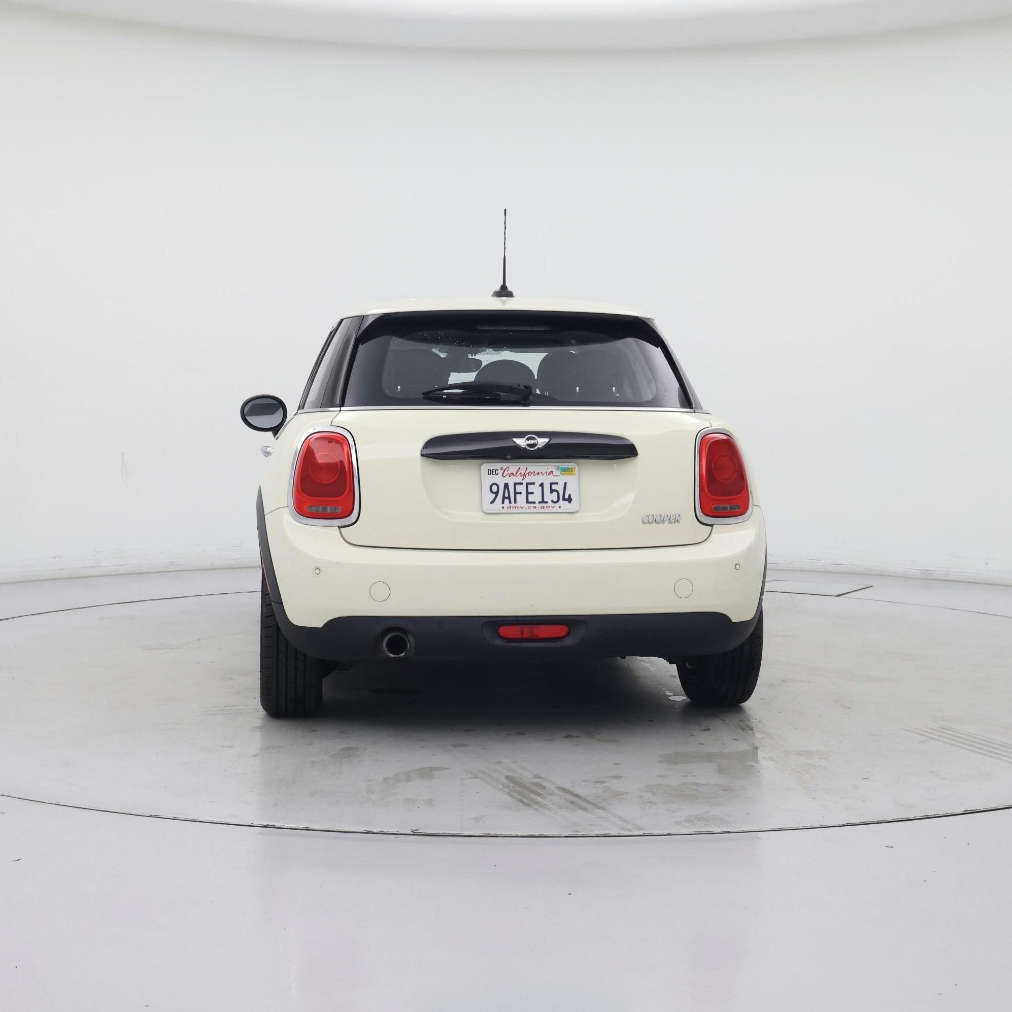 Thumbnail: 2018 MINI Cooper Hardtop - 6