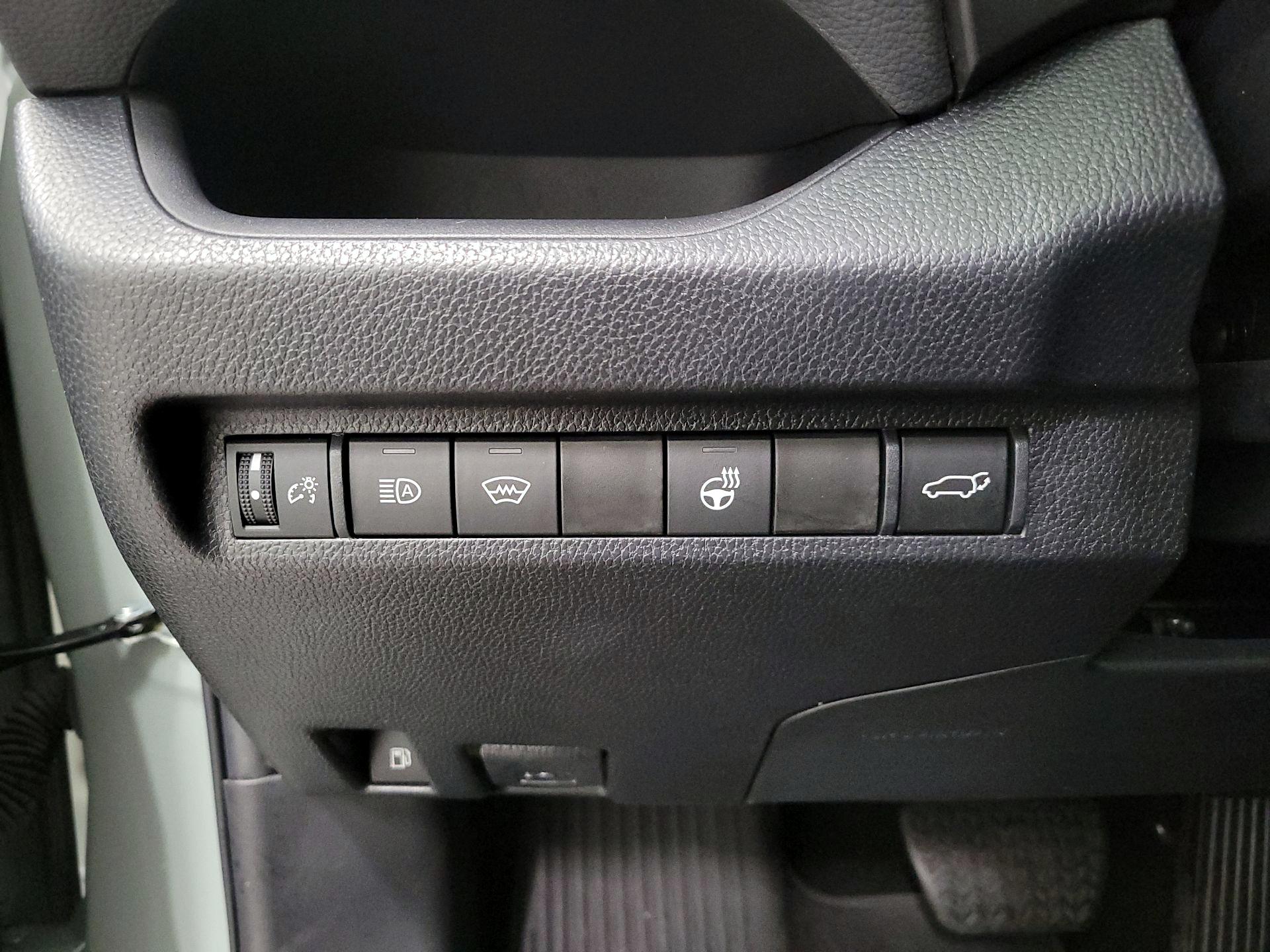 Thumbnail: 2023 Toyota RAV4 - 13