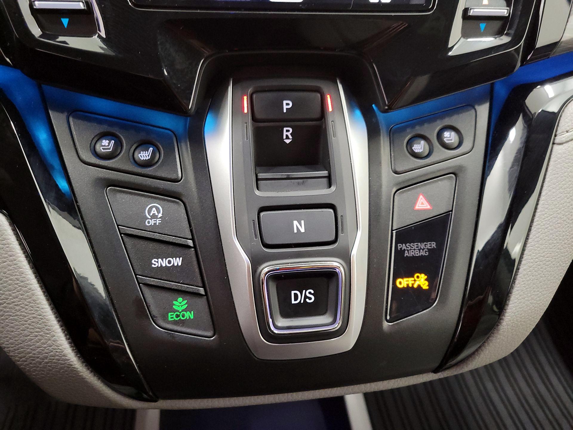 Thumbnail: 2023 Honda Odyssey - 18