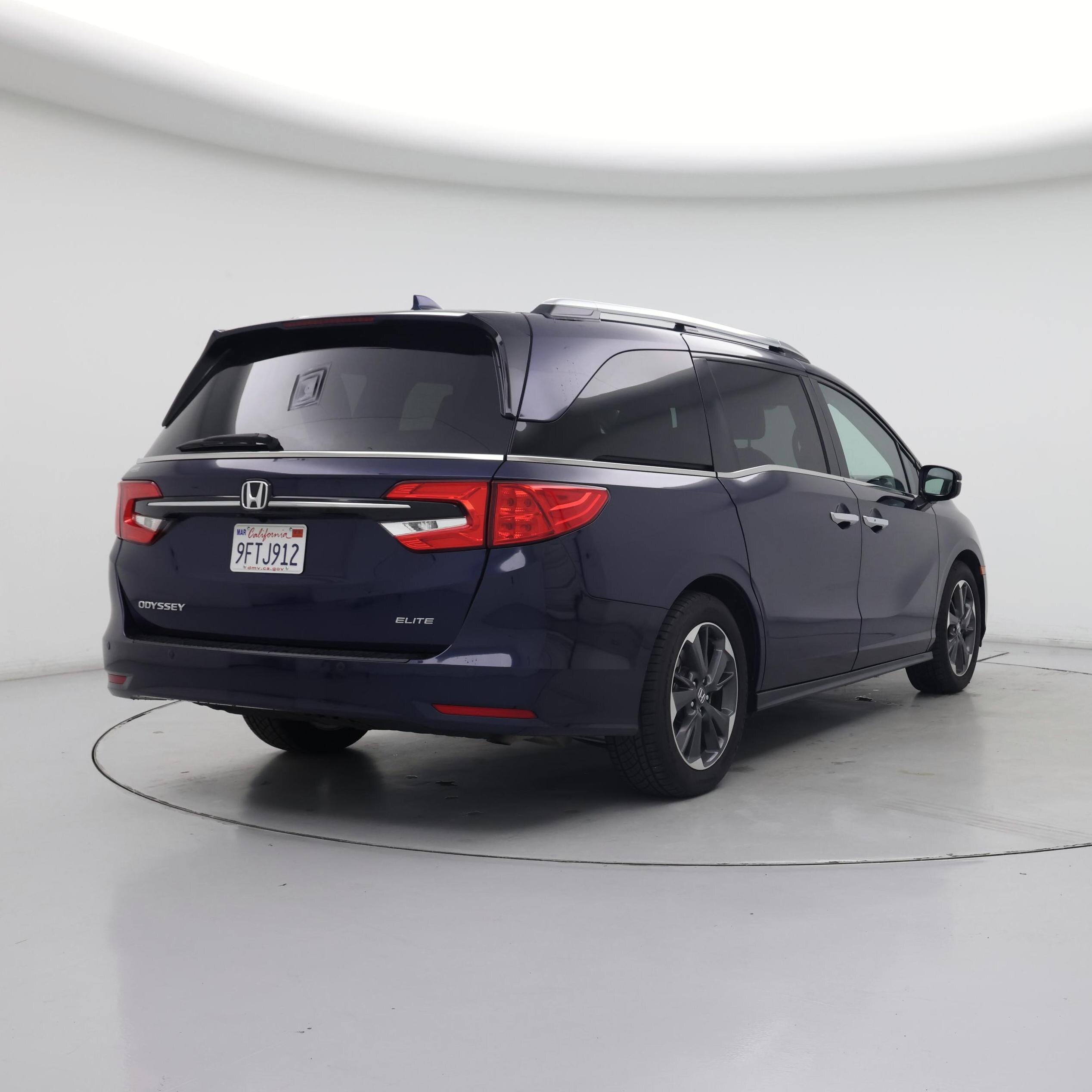 Thumbnail: 2023 Honda Odyssey - 8