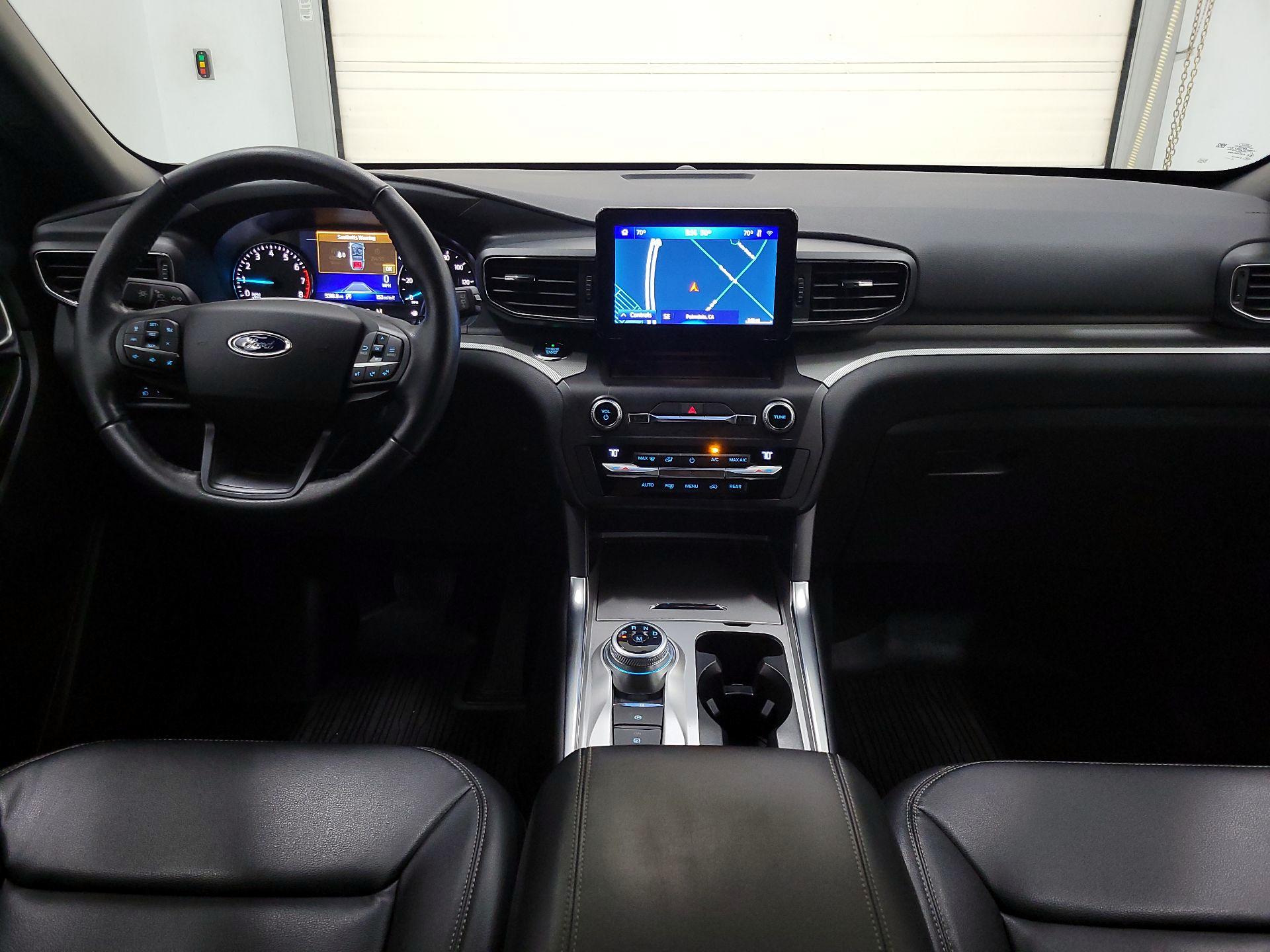 Thumbnail: 2020 Ford Explorer - 9