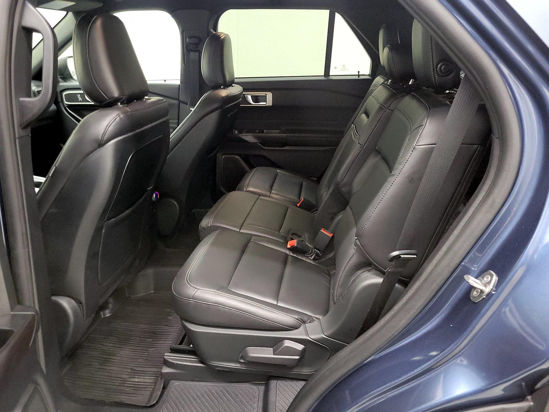 Thumbnail: 2020 Ford Explorer - 20