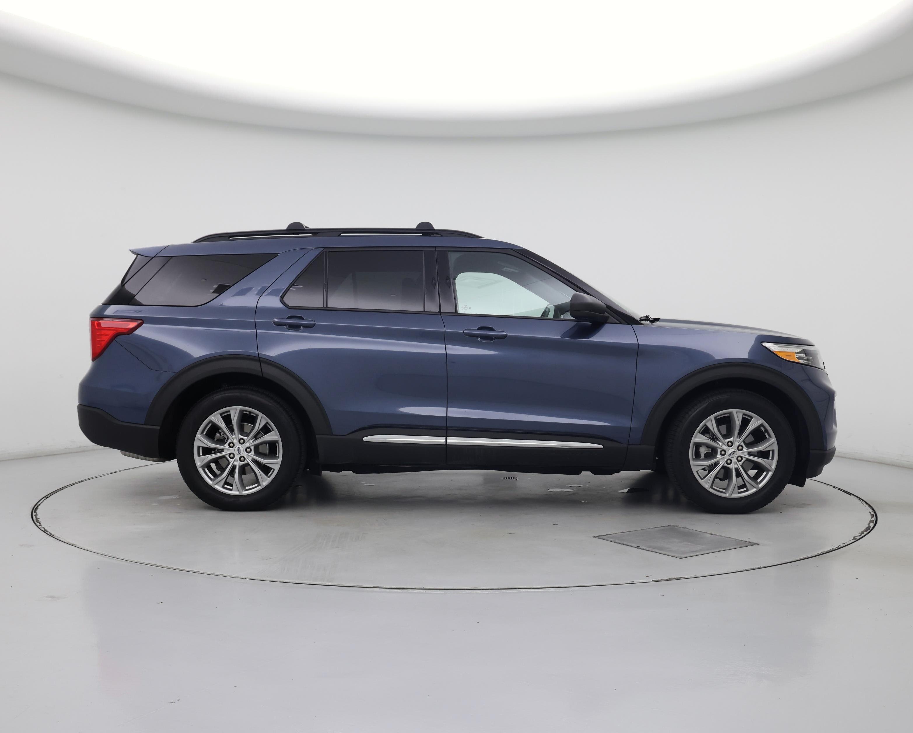 Thumbnail: 2020 Ford Explorer - 7