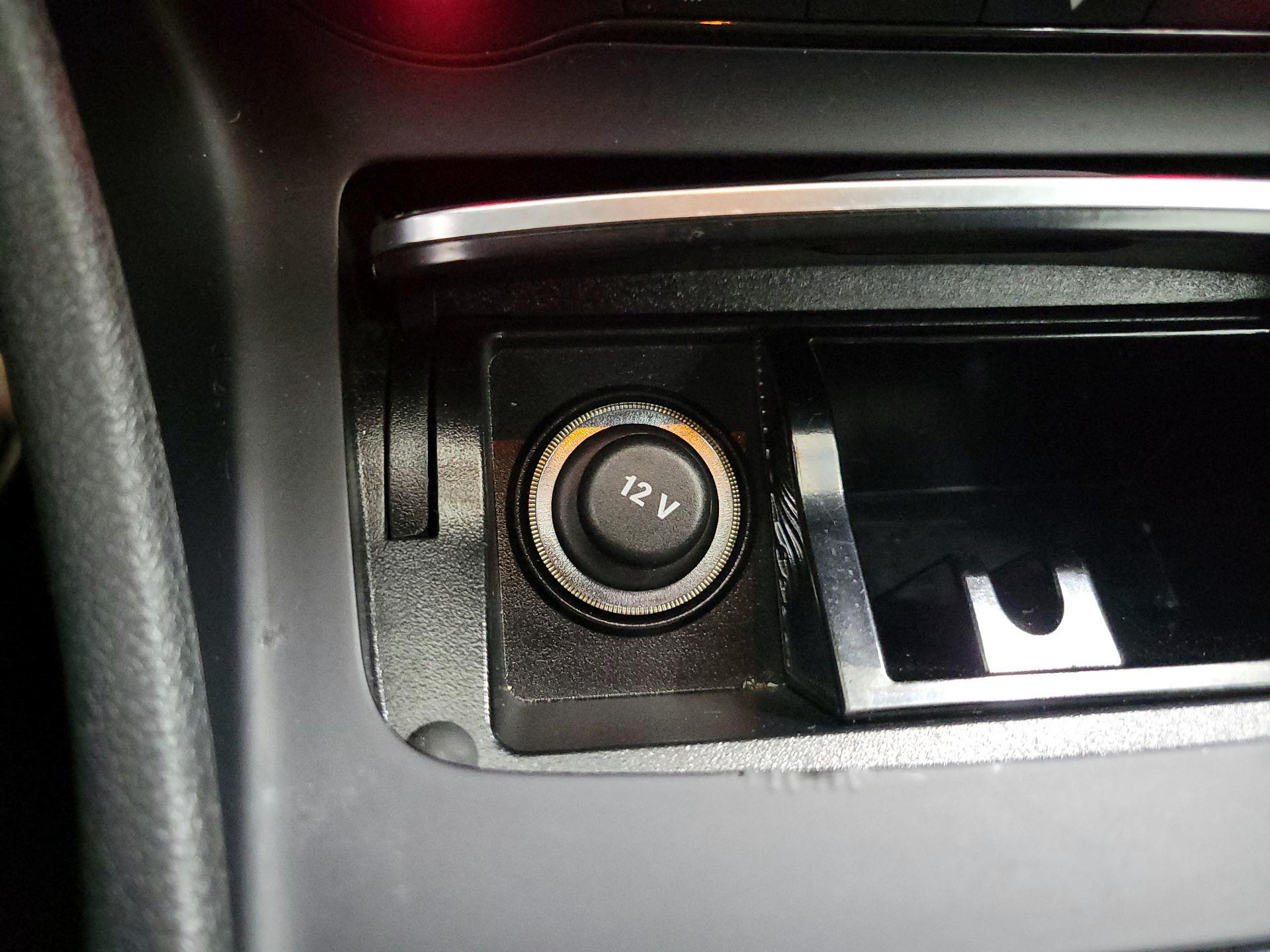 Thumbnail: 2019 Mercedes-Benz CLA - 18