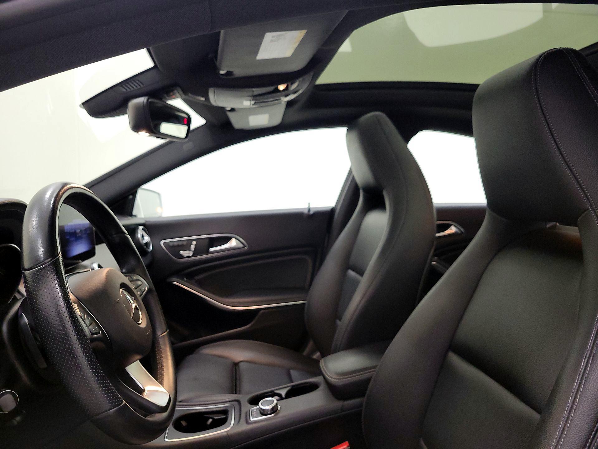 Thumbnail: 2019 Mercedes-Benz CLA - 19