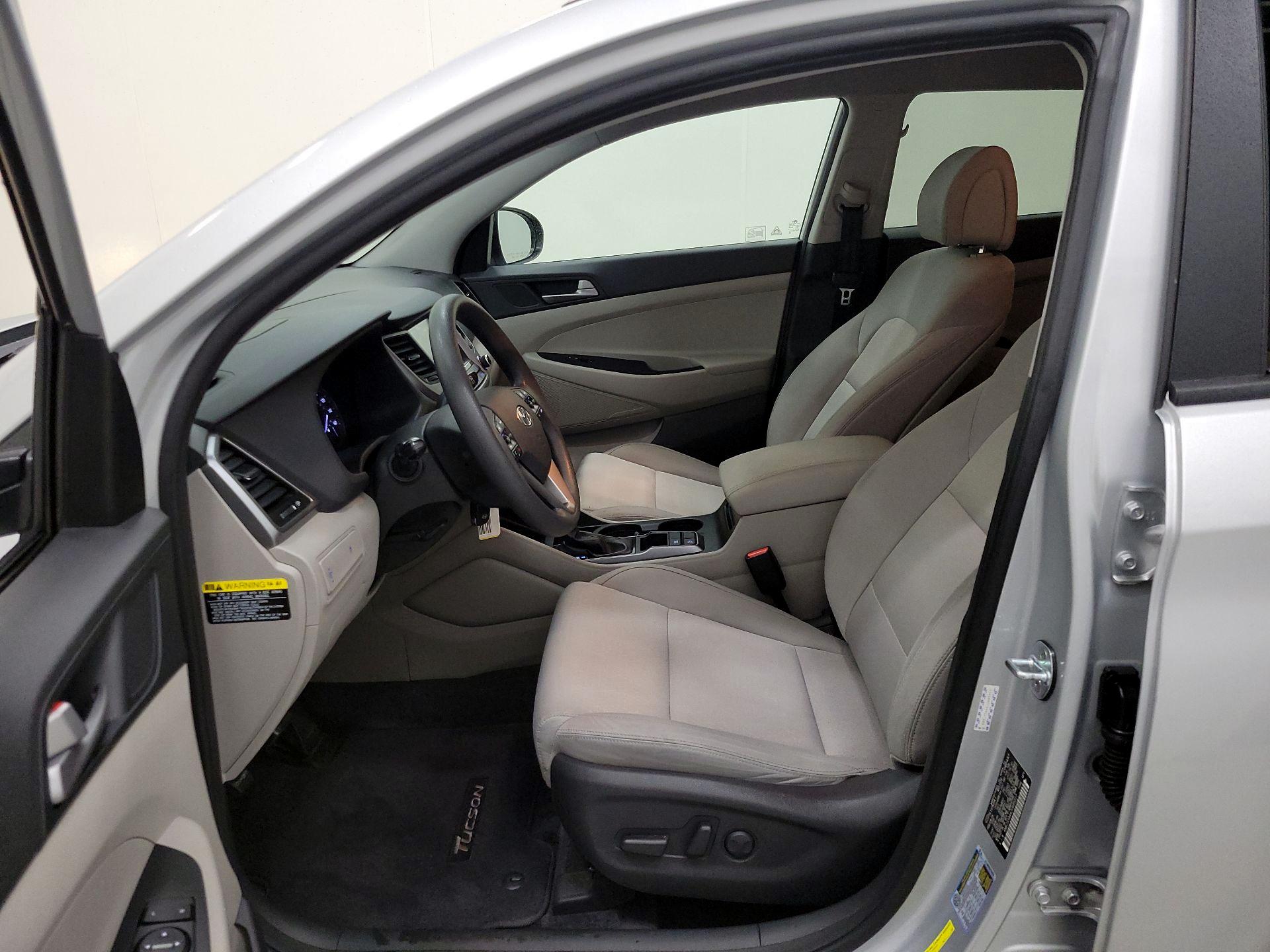 Thumbnail: 2018 Hyundai Tucson - 11