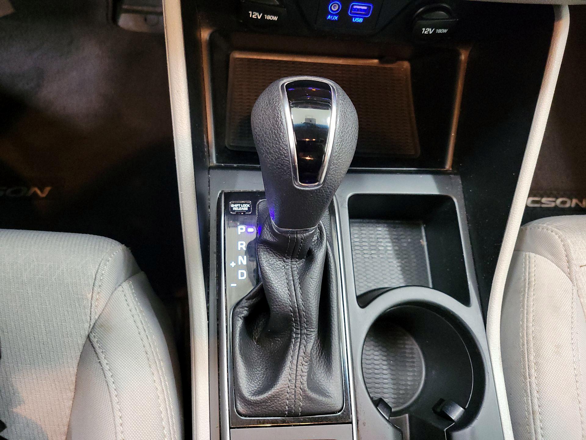 Thumbnail: 2018 Hyundai Tucson - 17