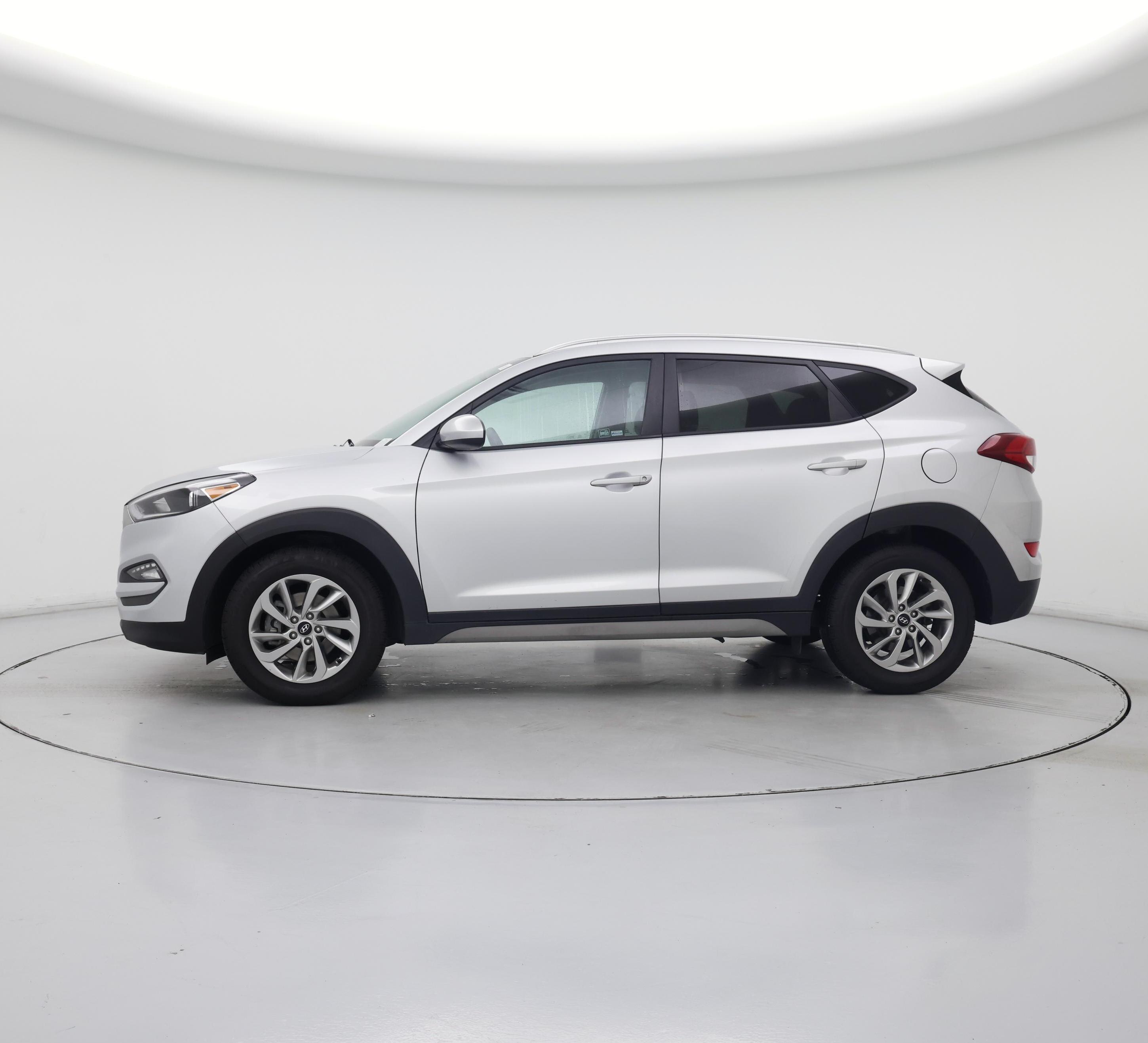 Thumbnail: 2018 Hyundai Tucson - 3