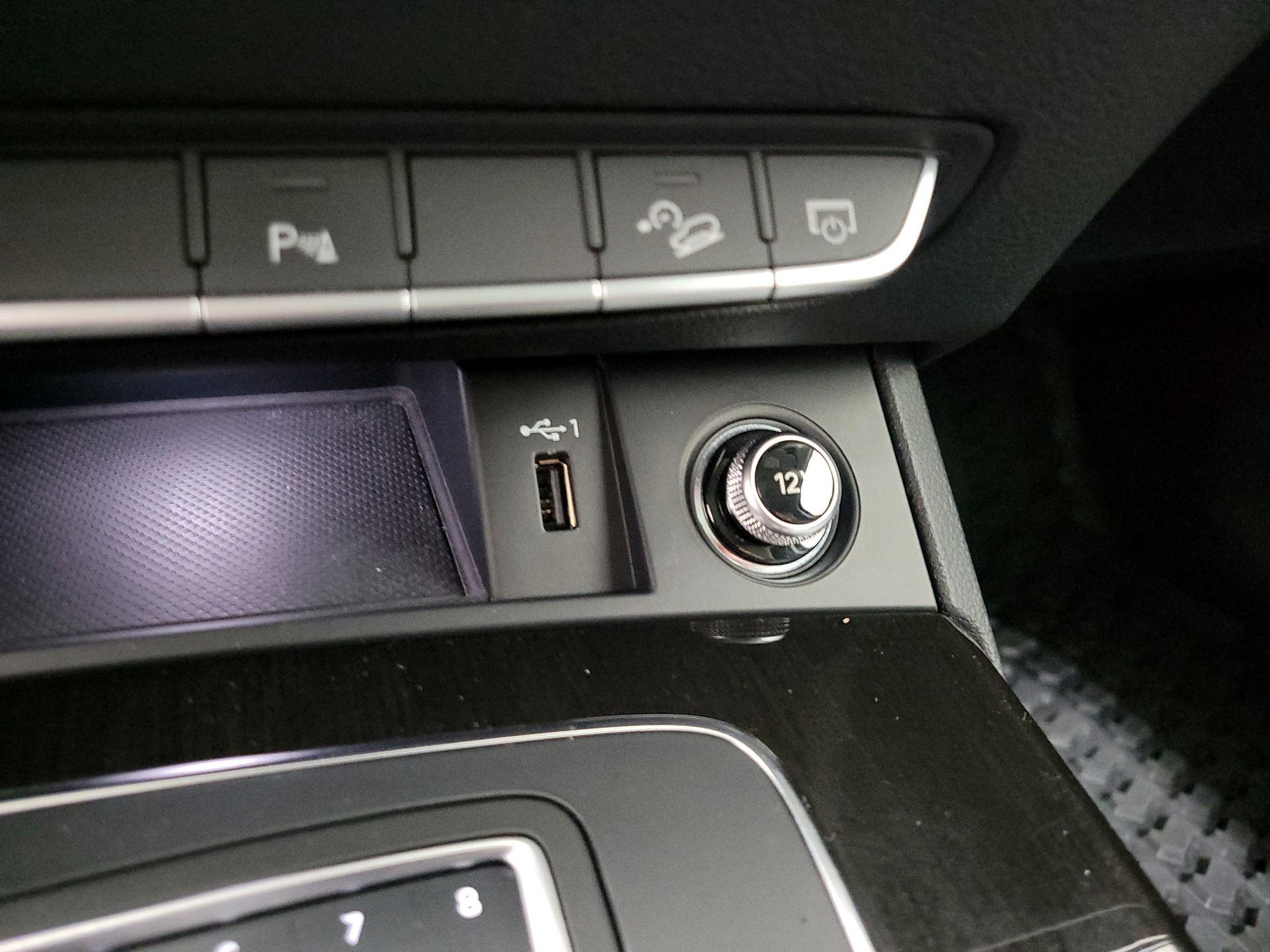 Thumbnail: 2018 Audi Q5 - 19