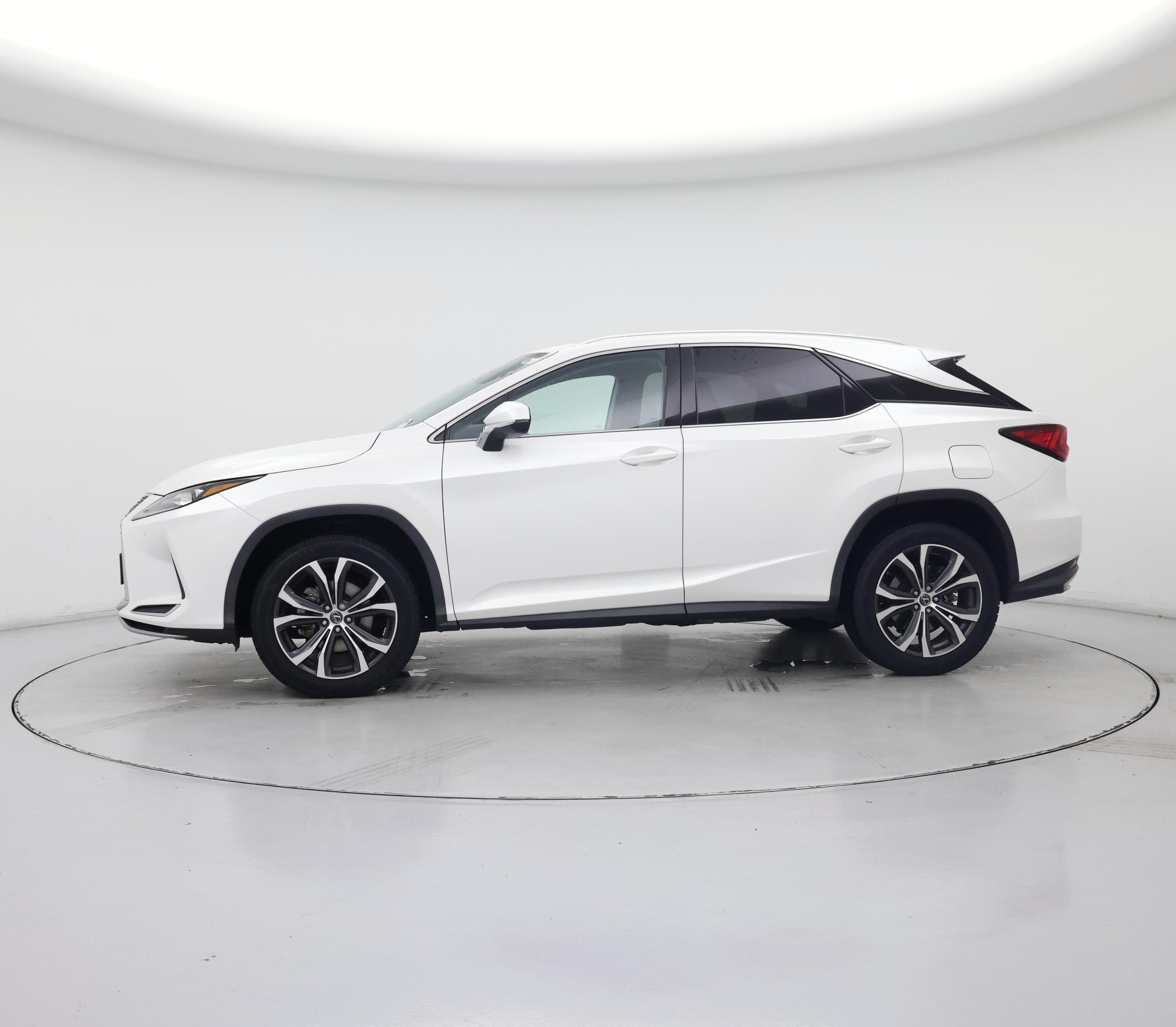 Thumbnail: 2020 Lexus RX - 3