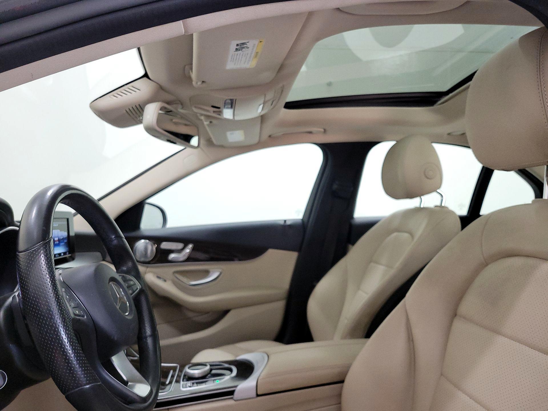 Thumbnail: 2017 Mercedes-Benz C-Class - 19