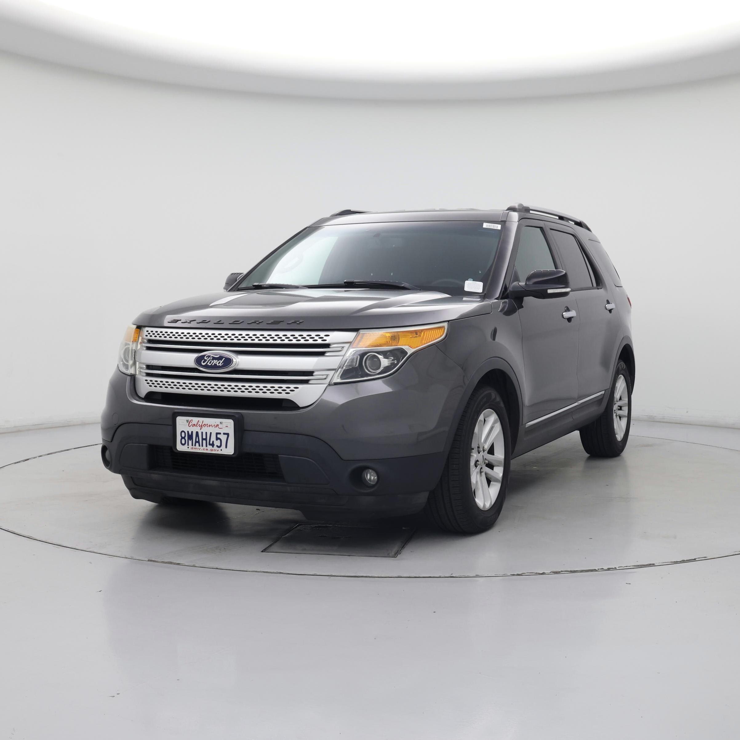 Thumbnail: 2015 Ford Explorer - 4