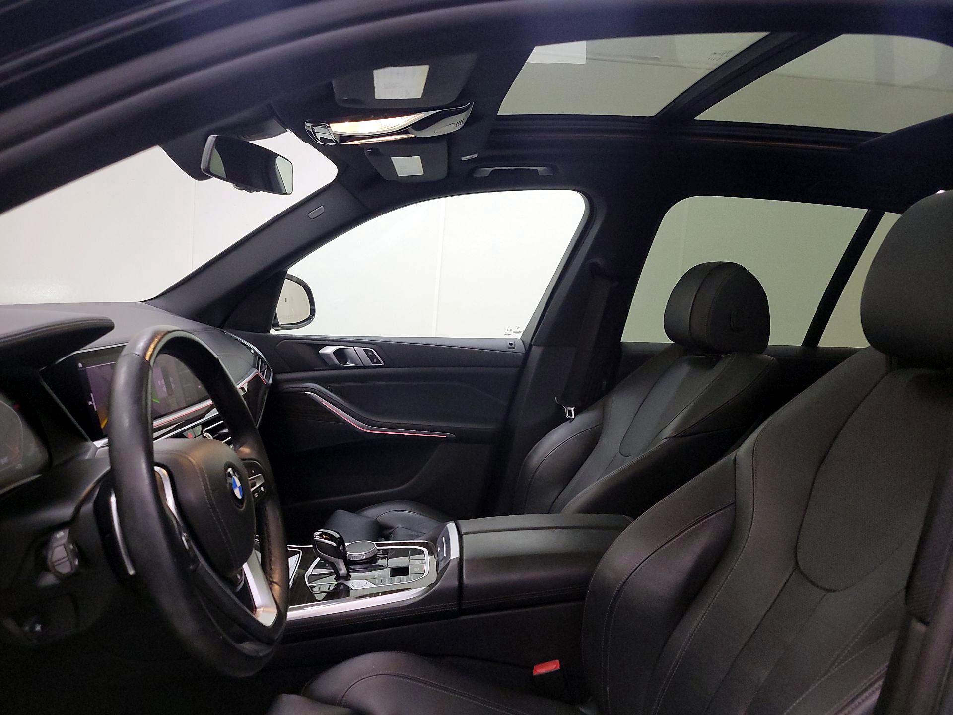 Thumbnail: 2019 BMW X5 - 19