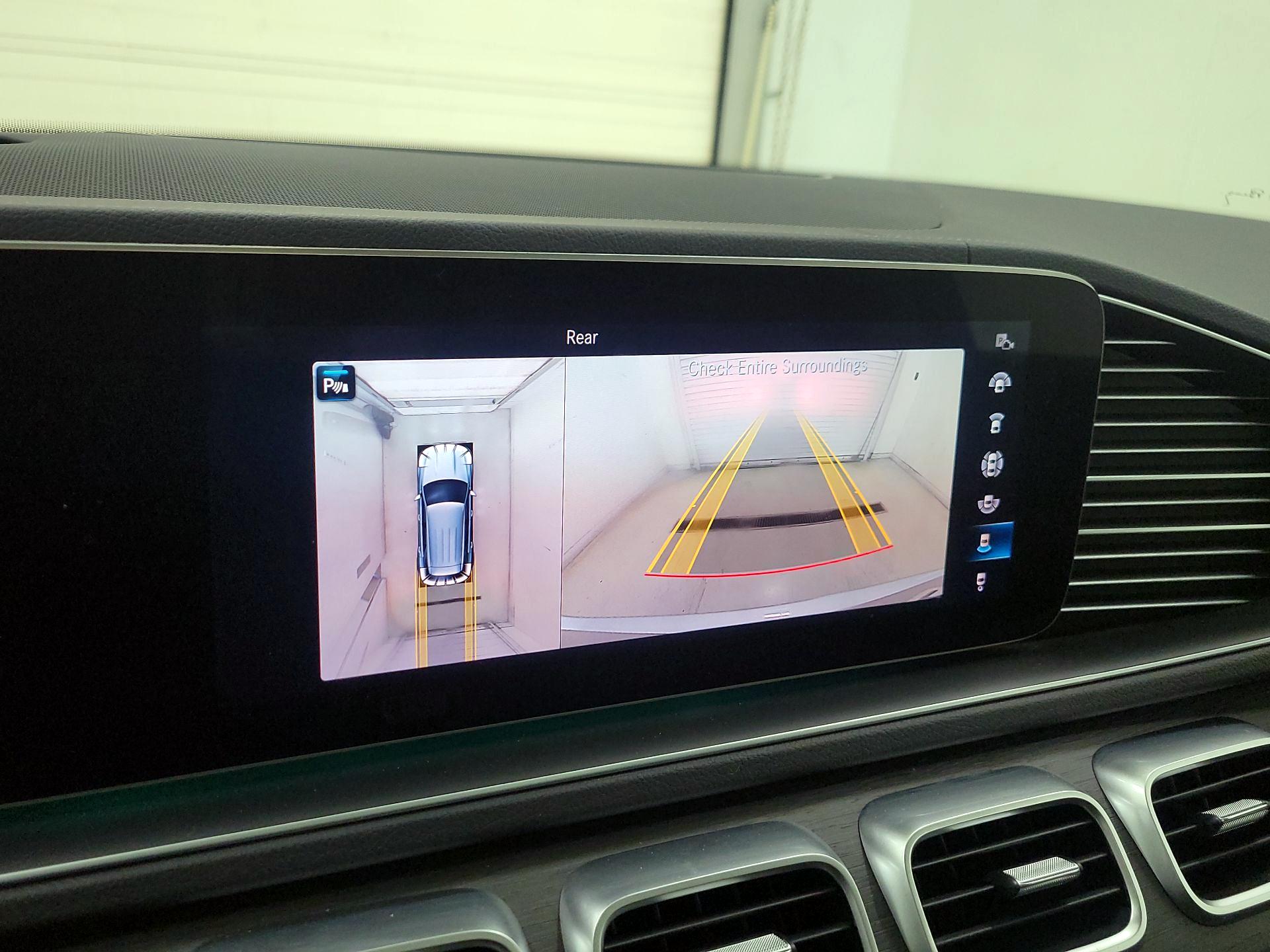 Thumbnail: 2020 Mercedes-Benz GLE - 15