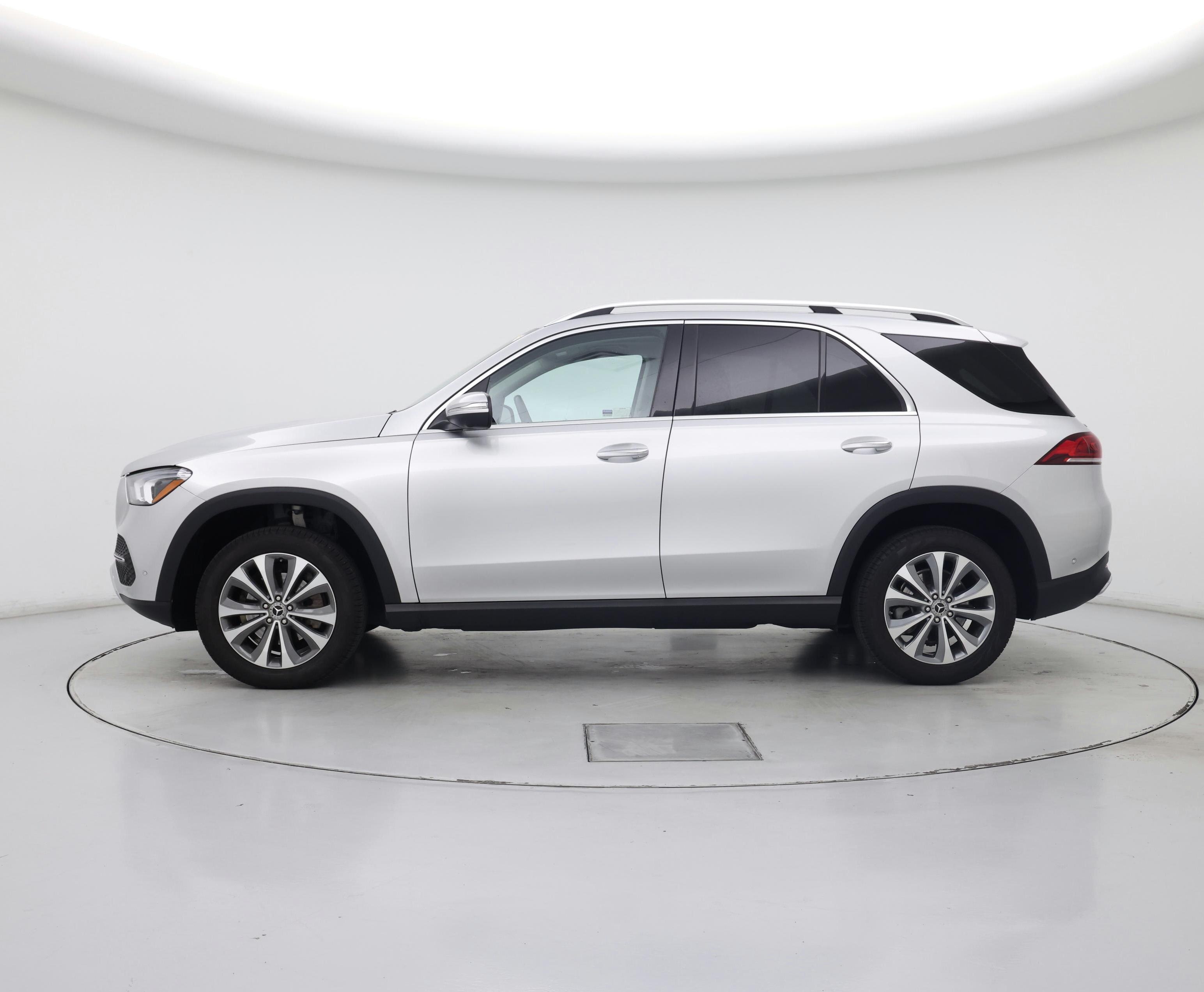 Thumbnail: 2020 Mercedes-Benz GLE - 3