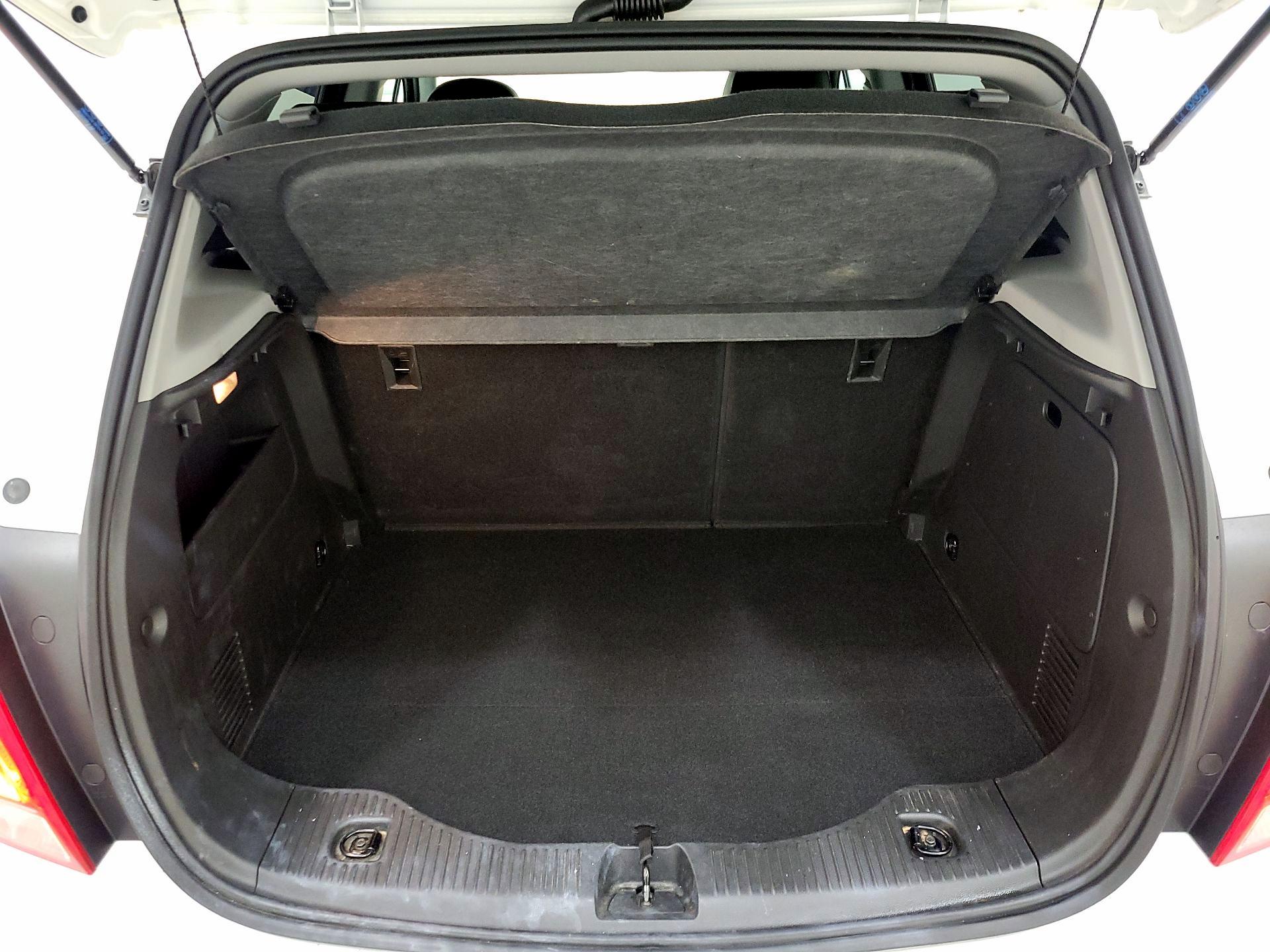 Thumbnail: 2020 Chevrolet Trax - 20