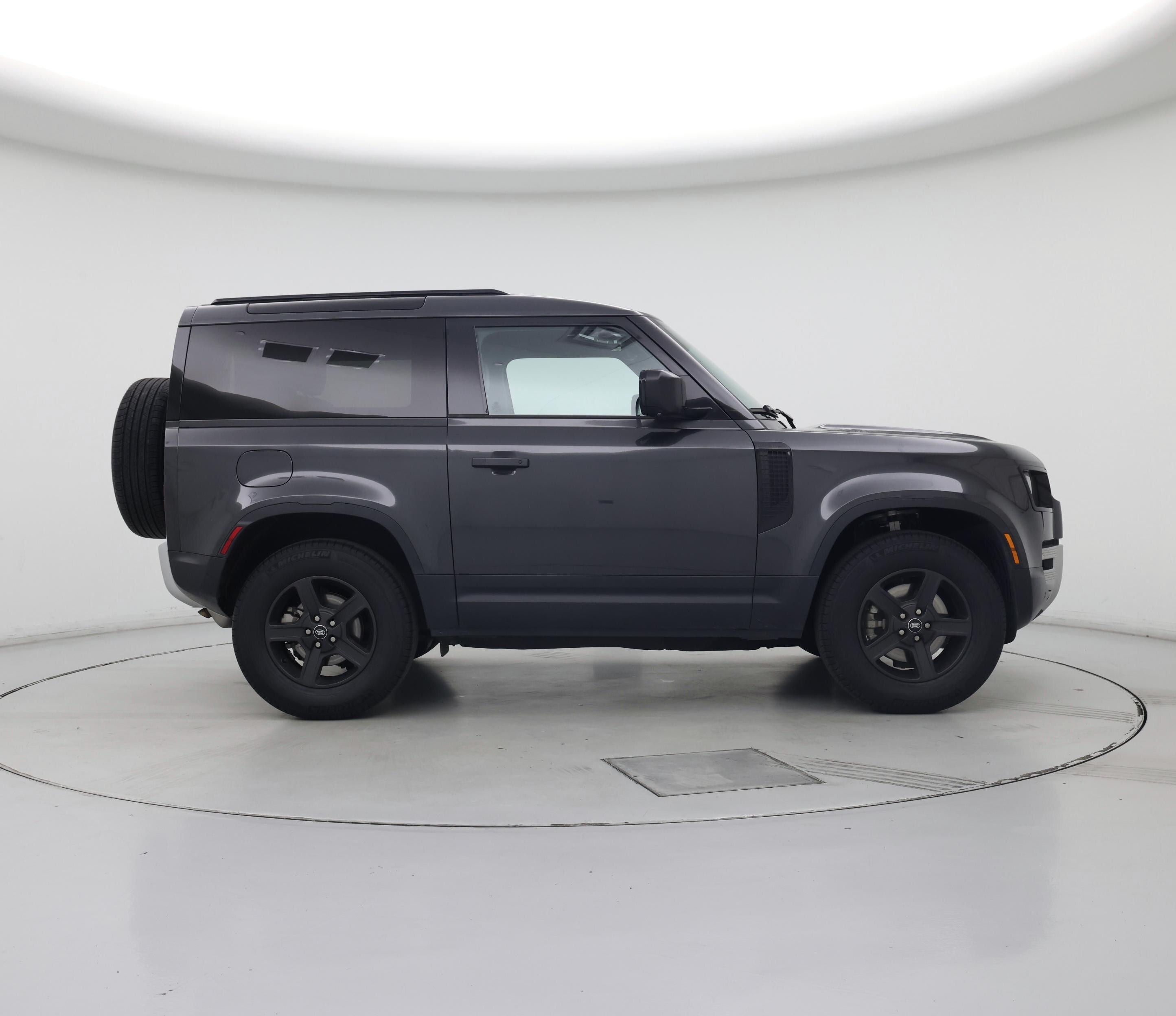 Thumbnail: 2023 Land Rover Defender - 7