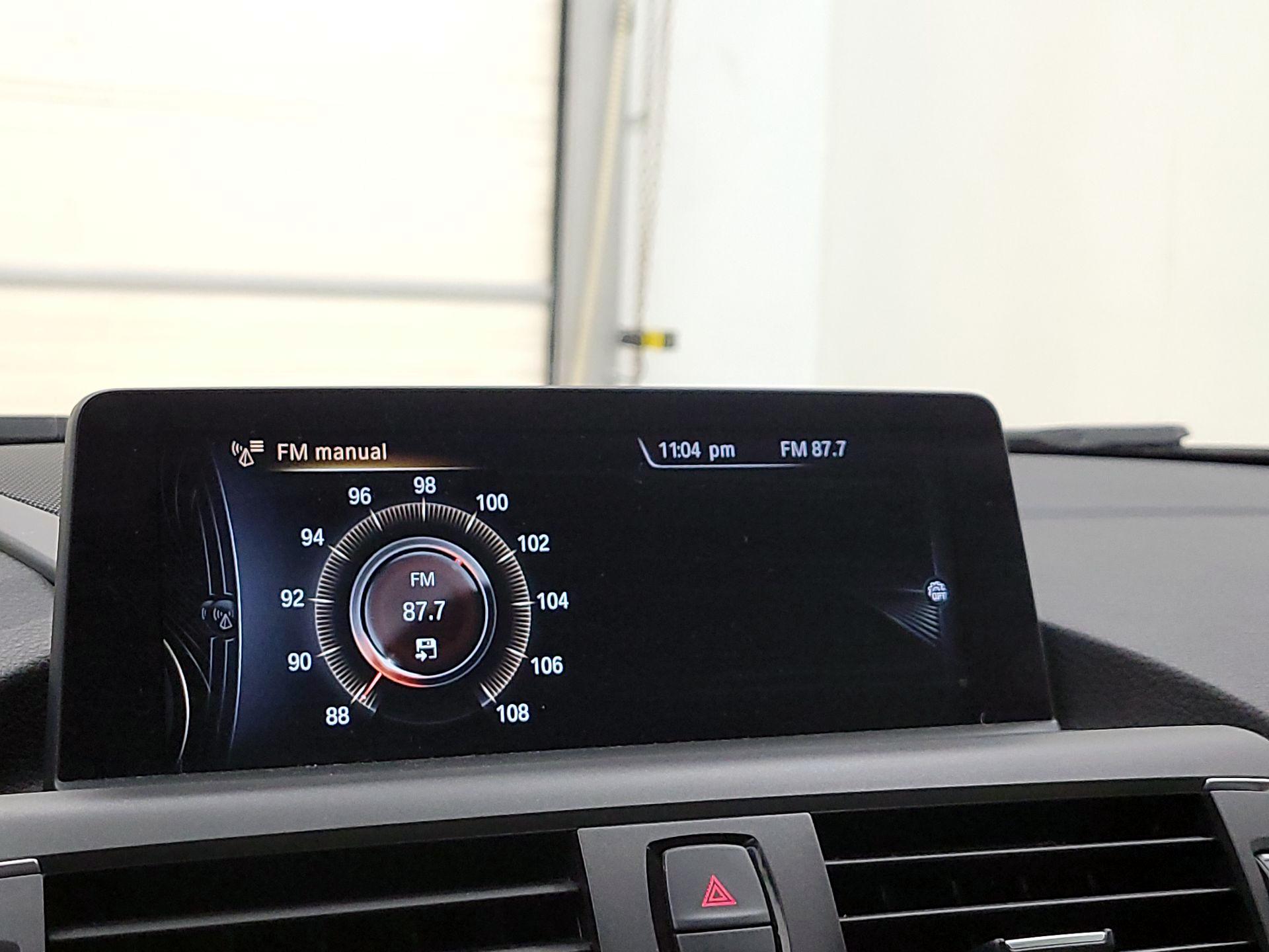 Thumbnail: 2016 BMW 2 Series - 16