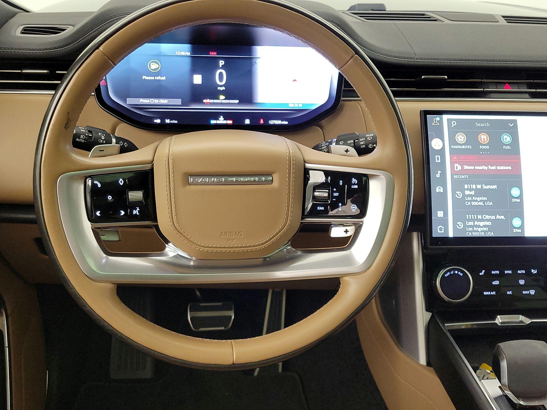 Thumbnail: 2023 Land Rover Range Rover - 10