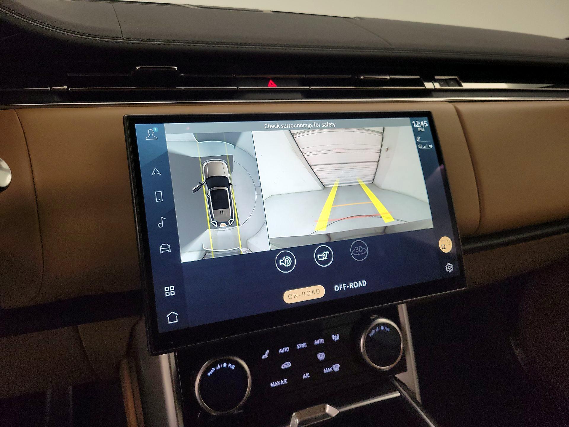 Thumbnail: 2023 Land Rover Range Rover - 15