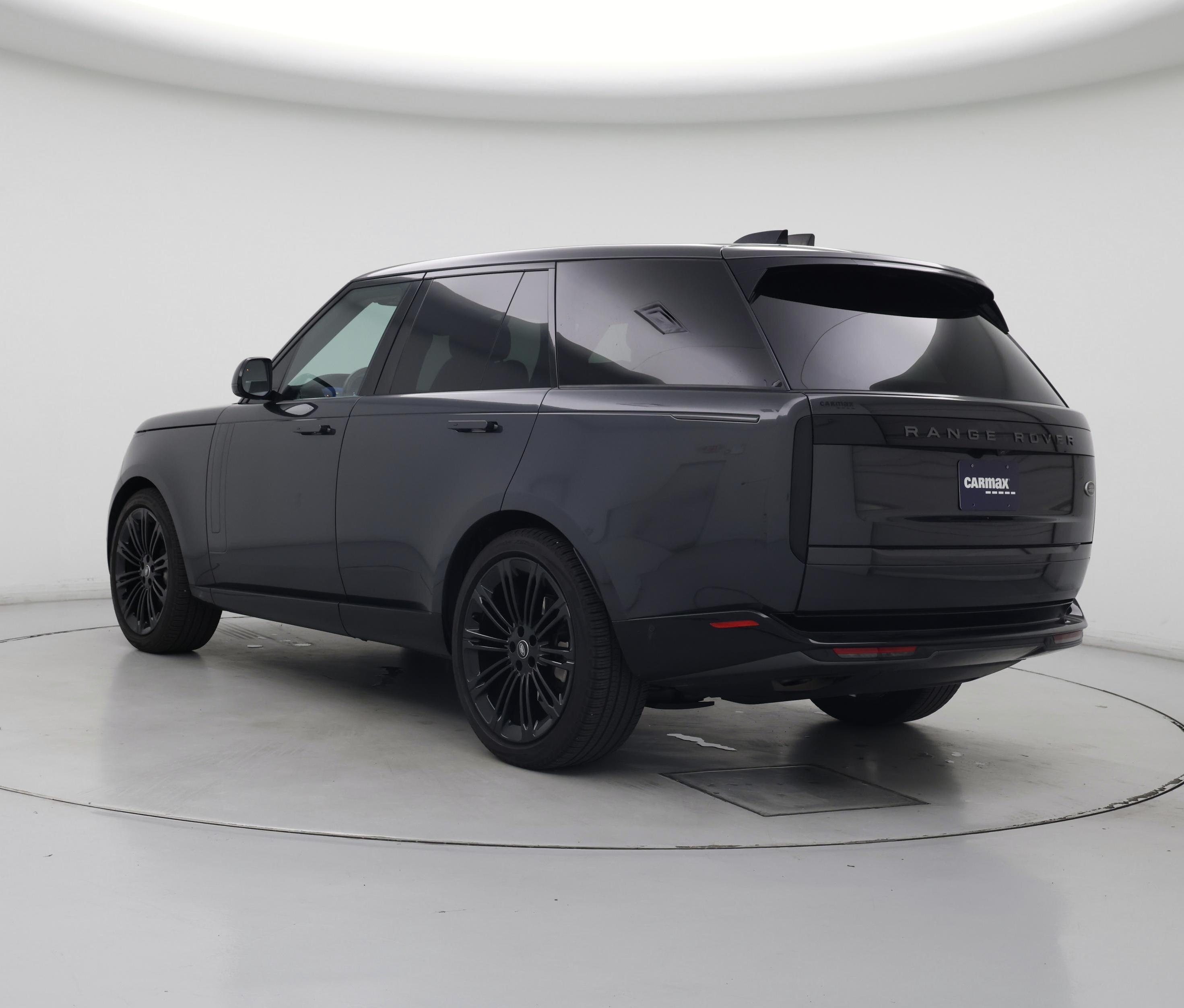 Thumbnail: 2023 Land Rover Range Rover - 2