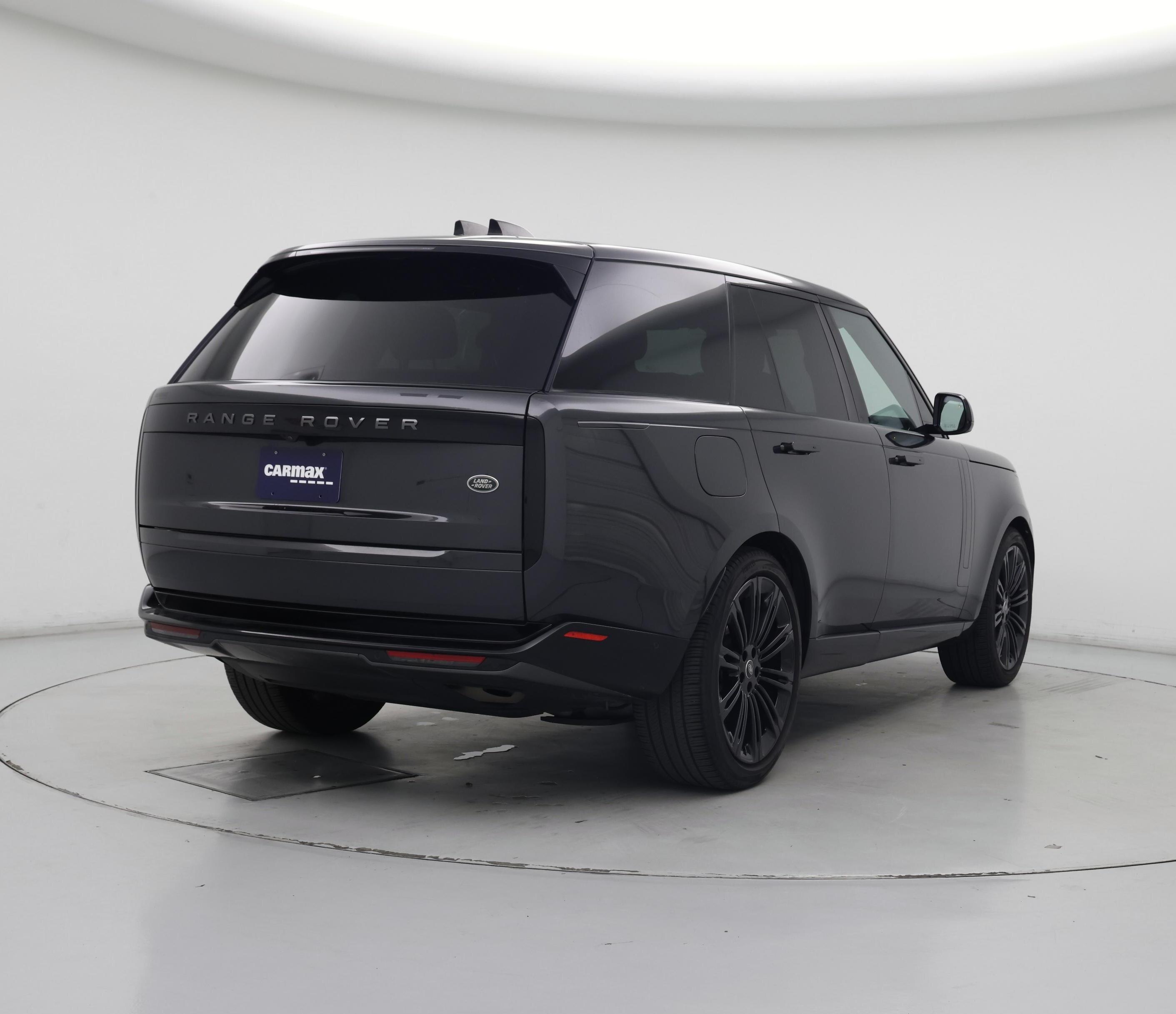 Thumbnail: 2023 Land Rover Range Rover - 8