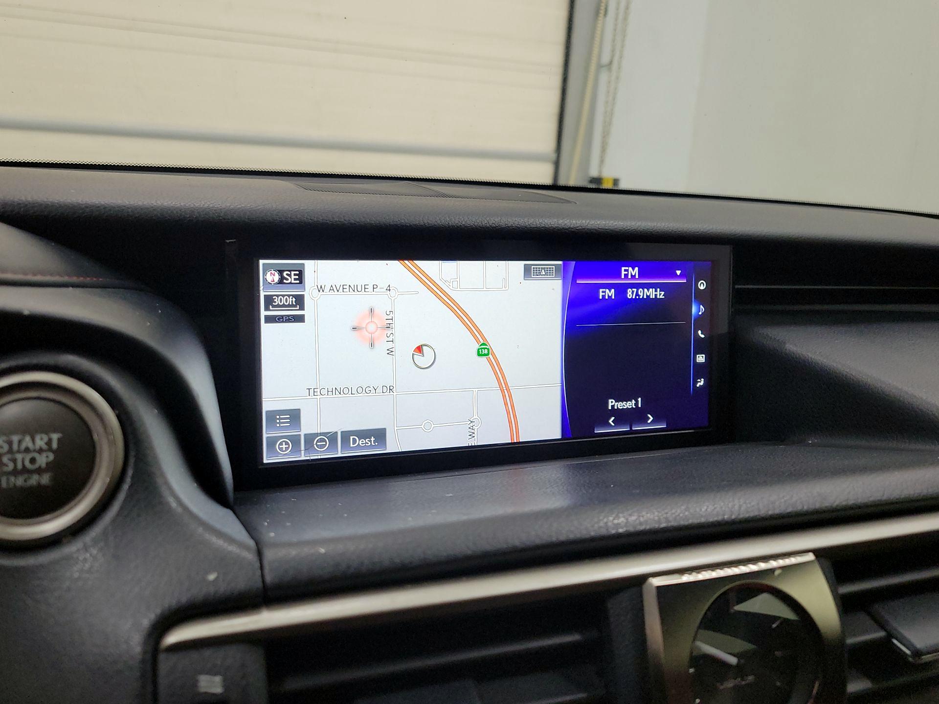 Thumbnail: 2018 Lexus IS - 13