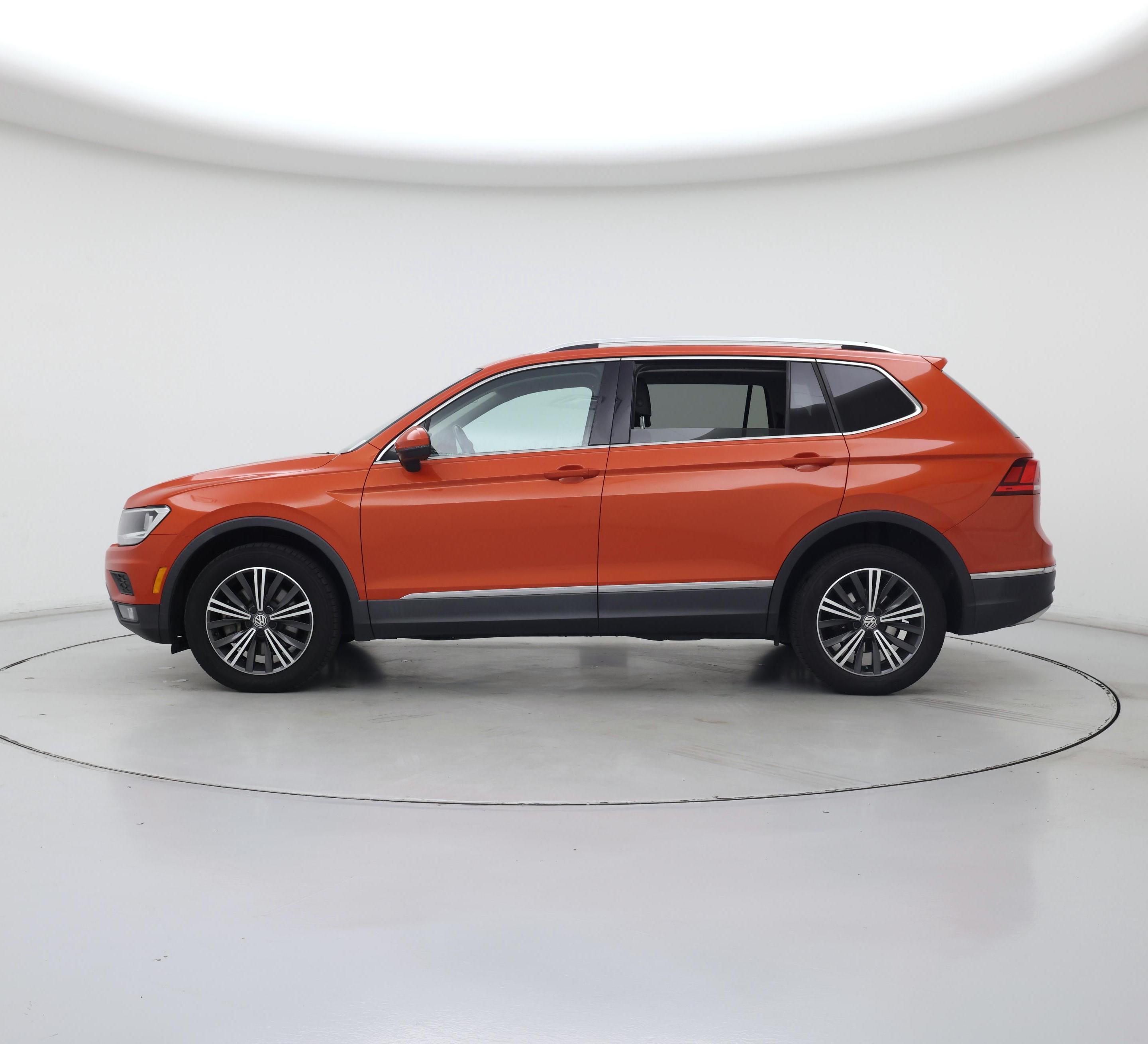 Thumbnail: 2018 Volkswagen Tiguan - 3