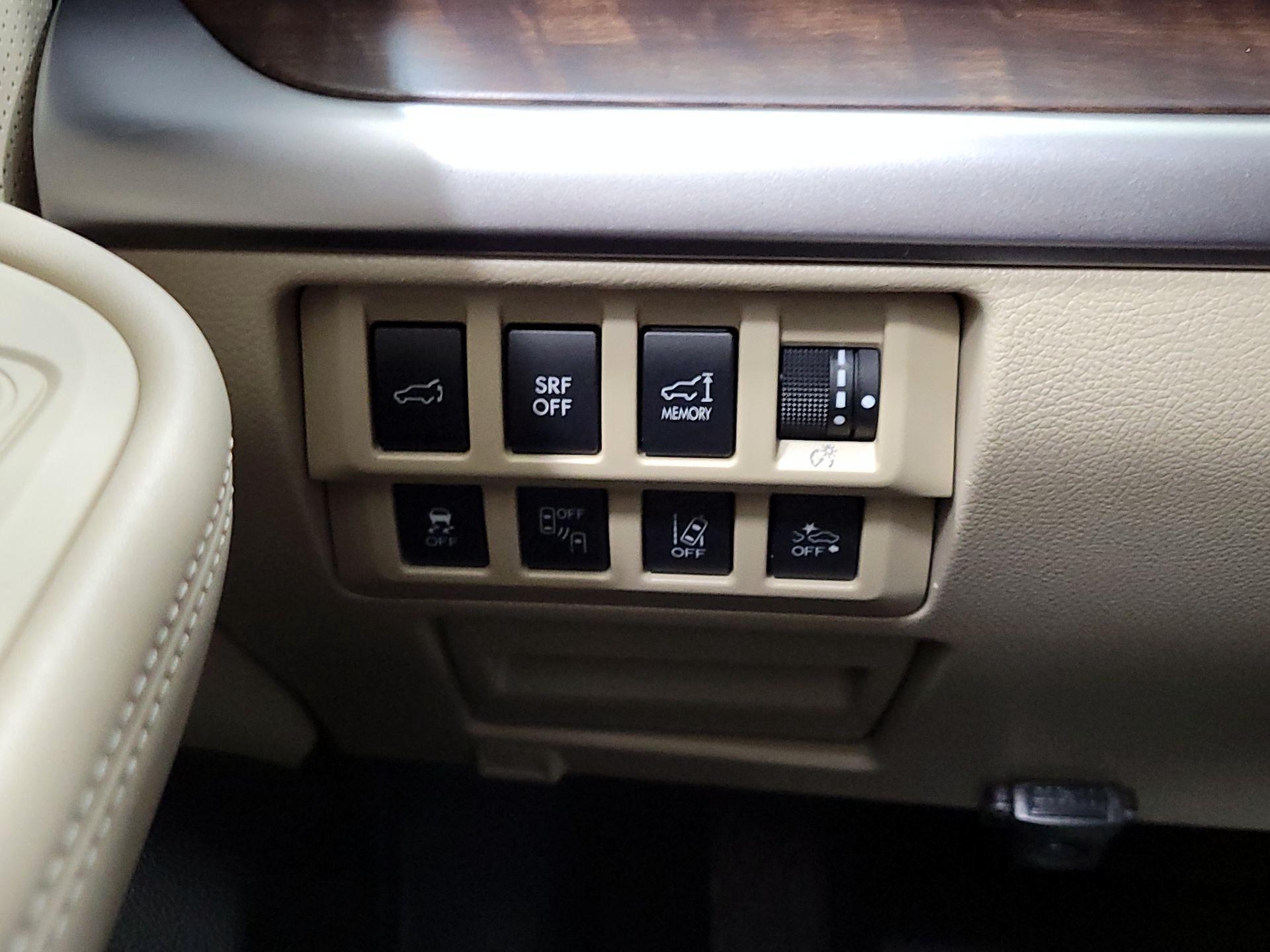 Thumbnail: 2016 Subaru Outback - 13