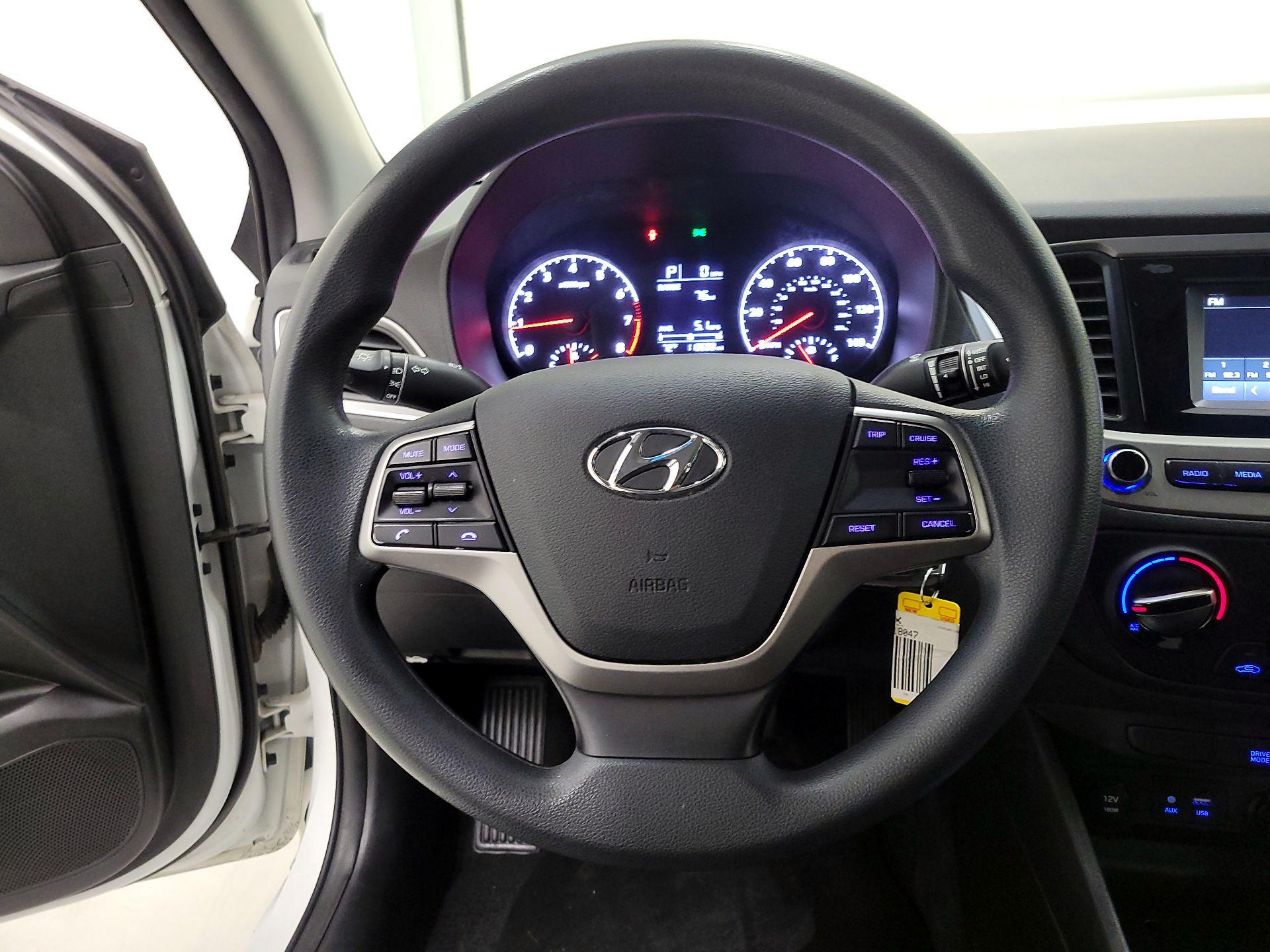 Thumbnail: 2018 Hyundai Accent - 10