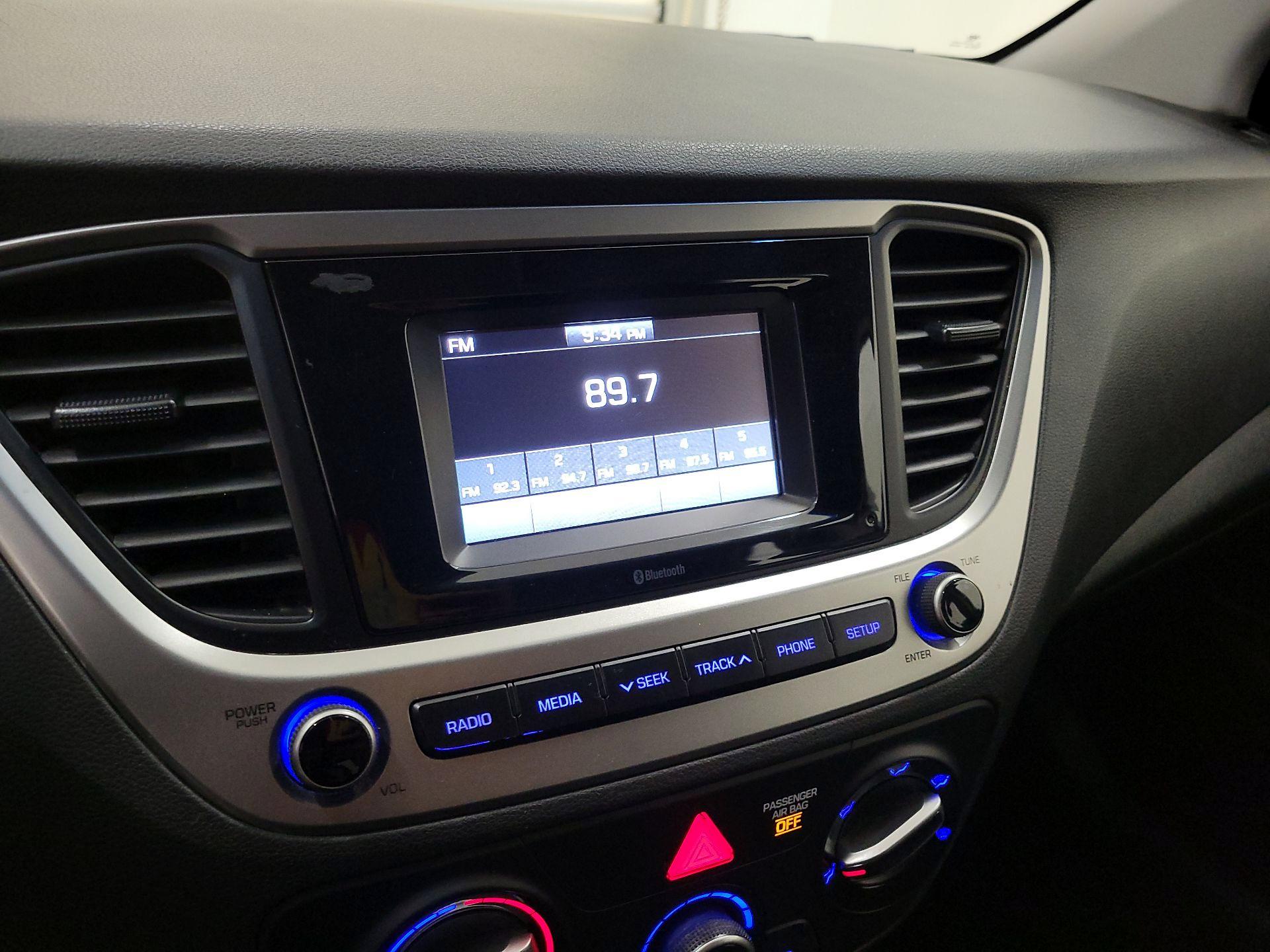 Thumbnail: 2018 Hyundai Accent - 15